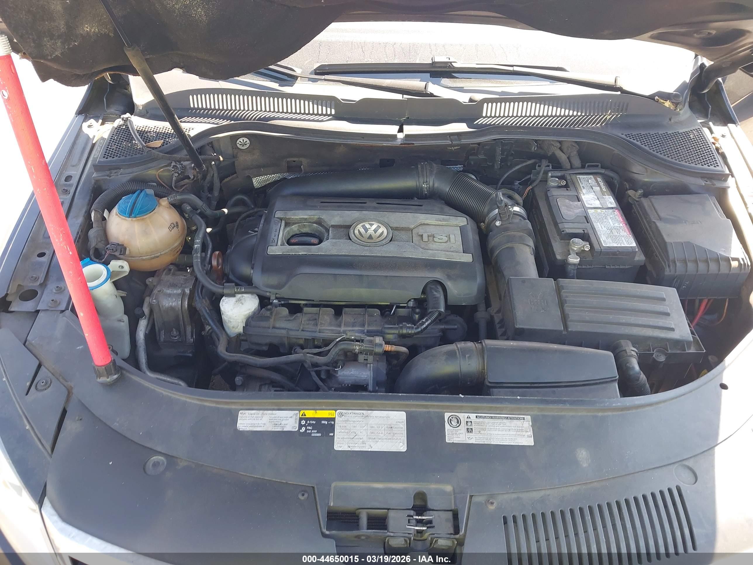VOLKSWAGEN CC image 10
