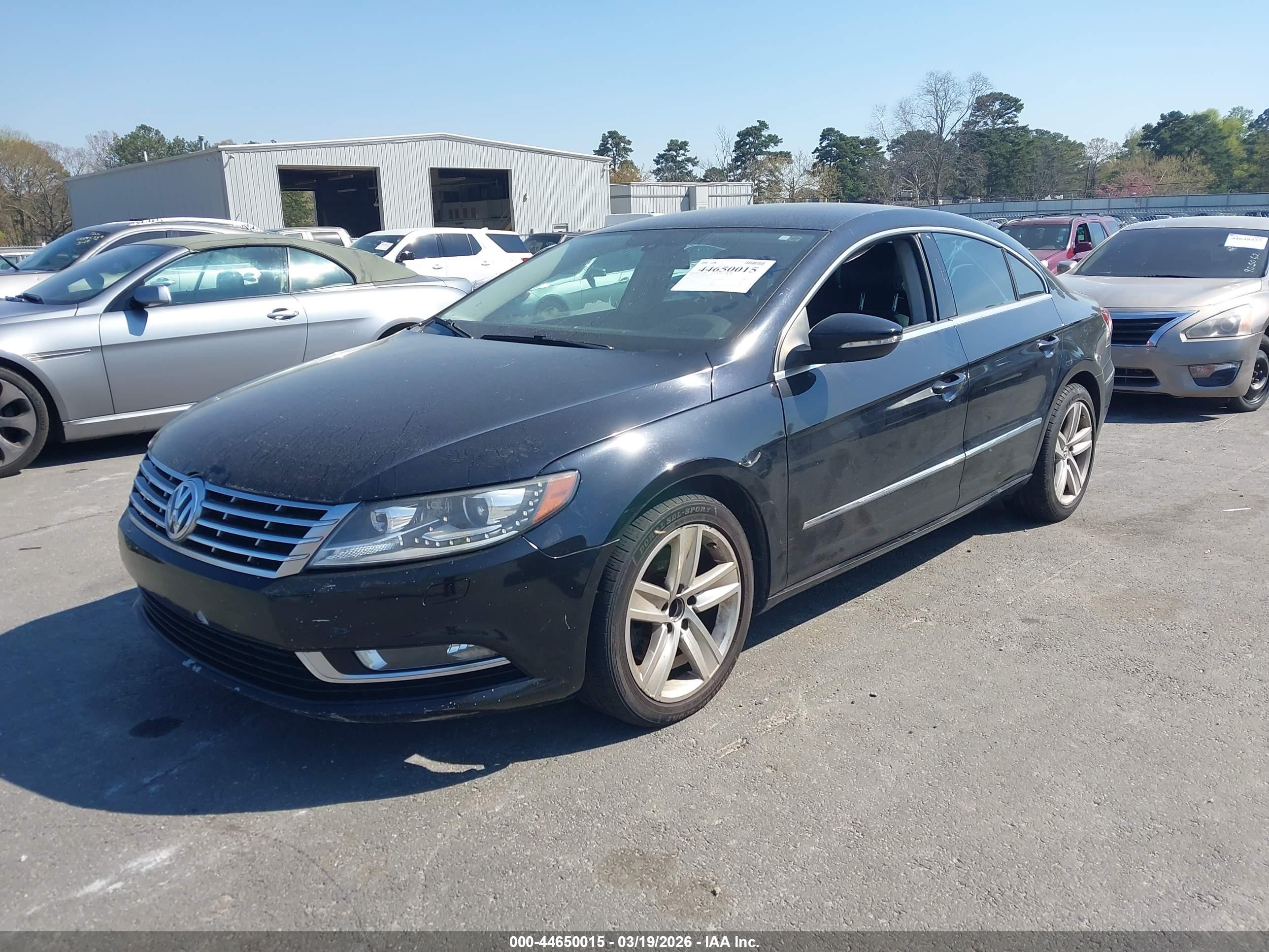 VOLKSWAGEN CC image 2