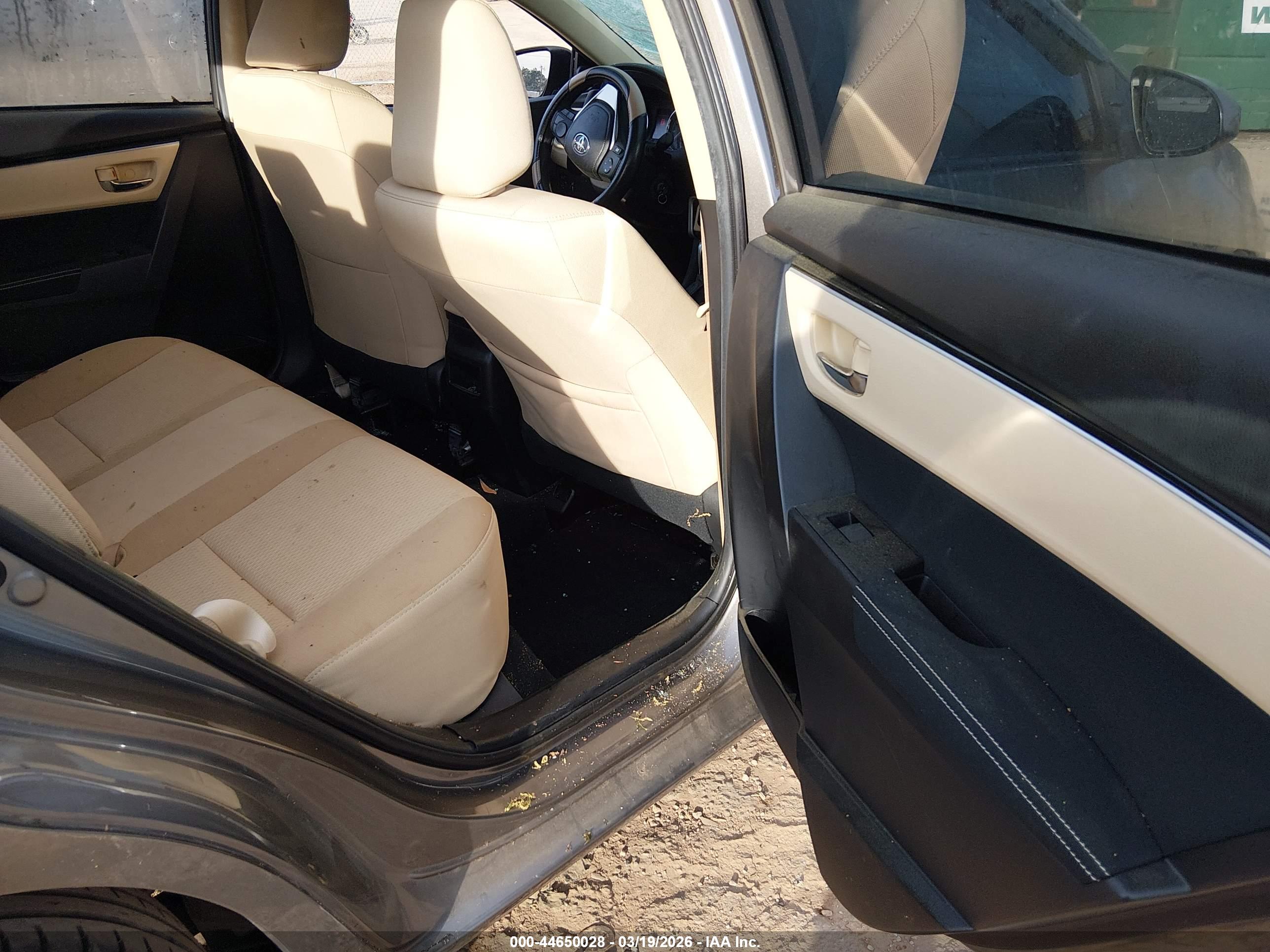 TOYOTA COROLLA image 8