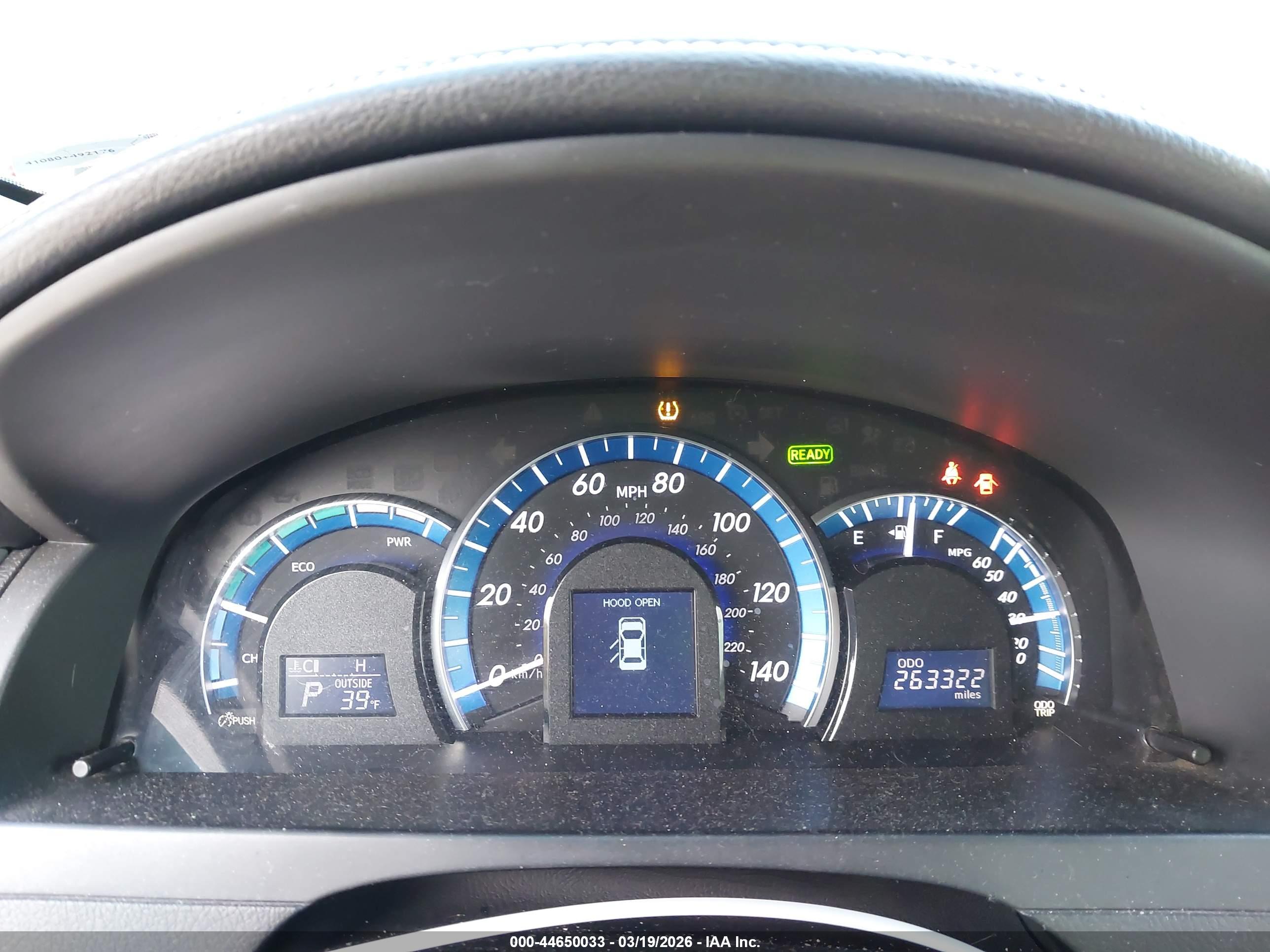 TOYOTA CAMRY image 7