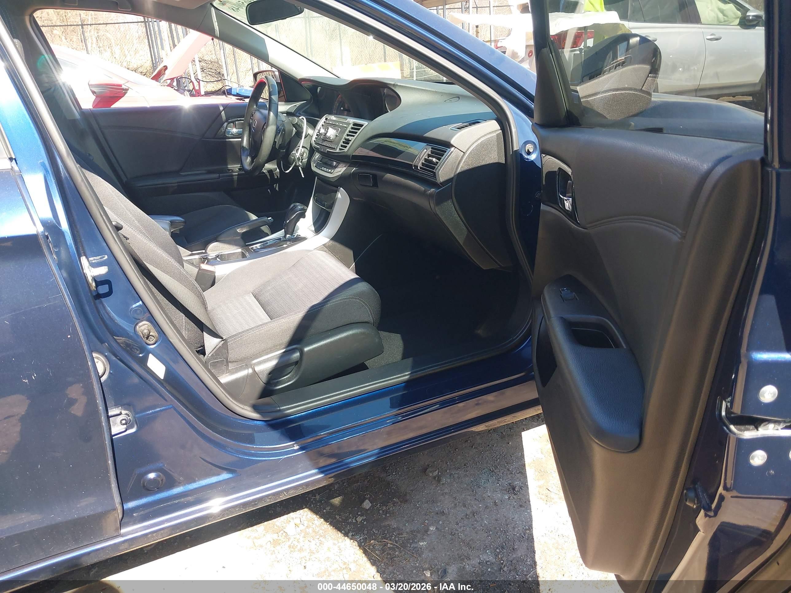 HONDA ACCORD image 5