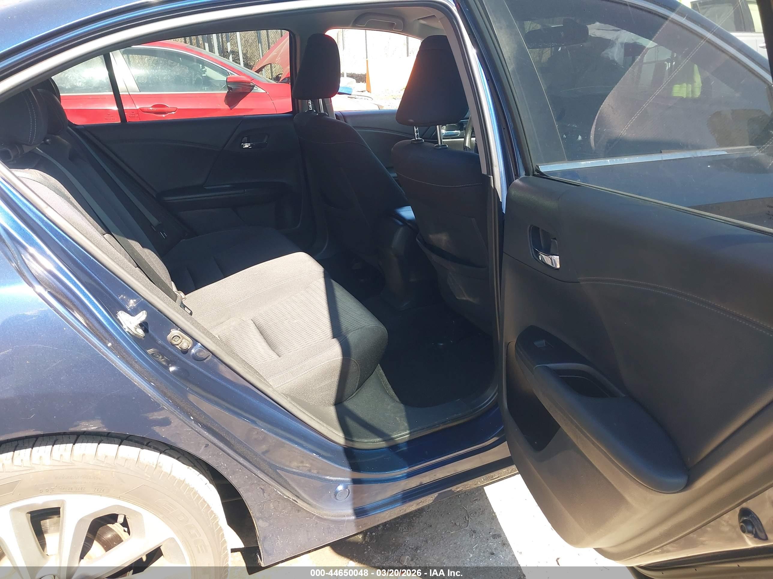 HONDA ACCORD image 8