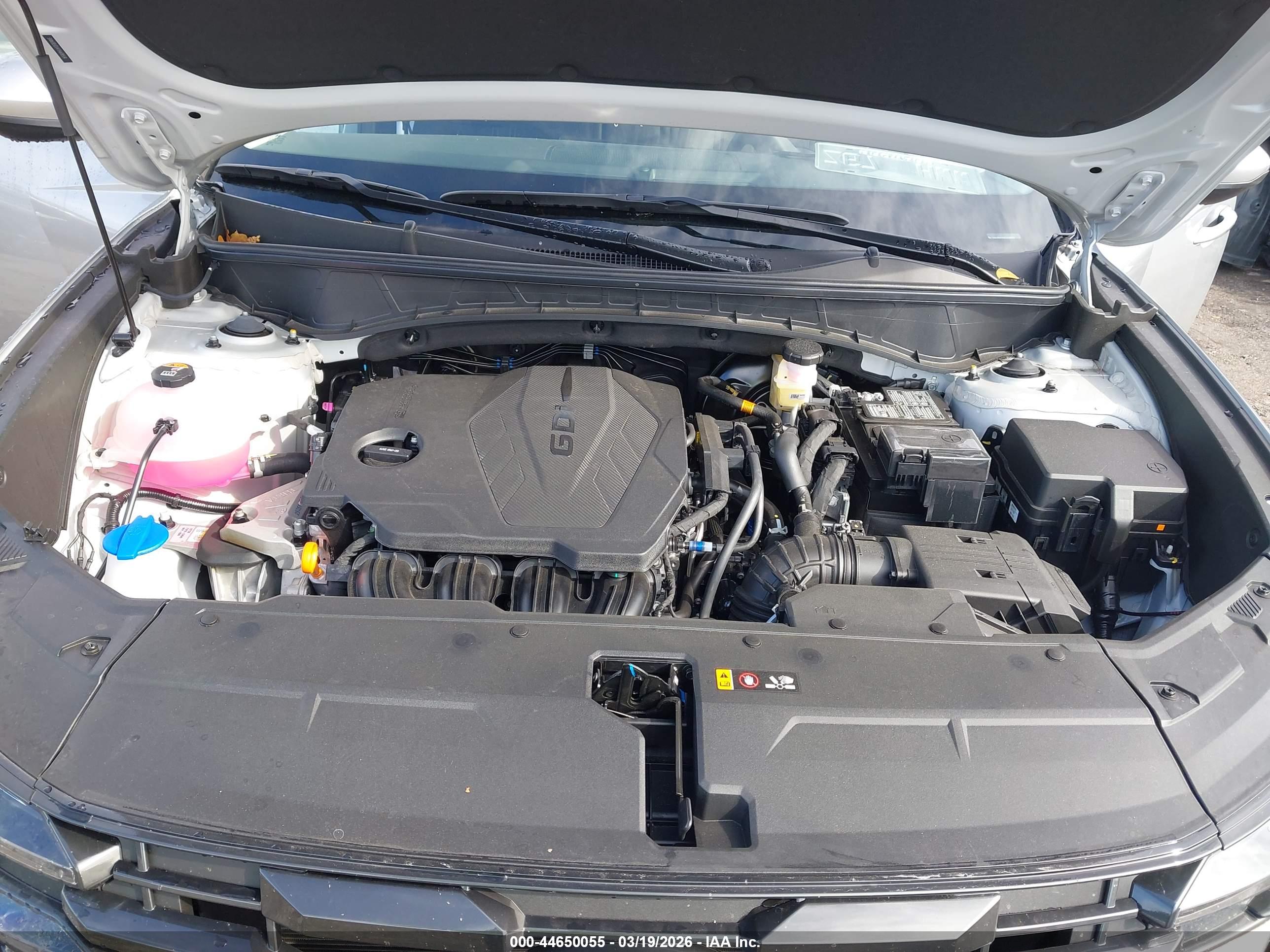 HYUNDAI TUCSON image 10