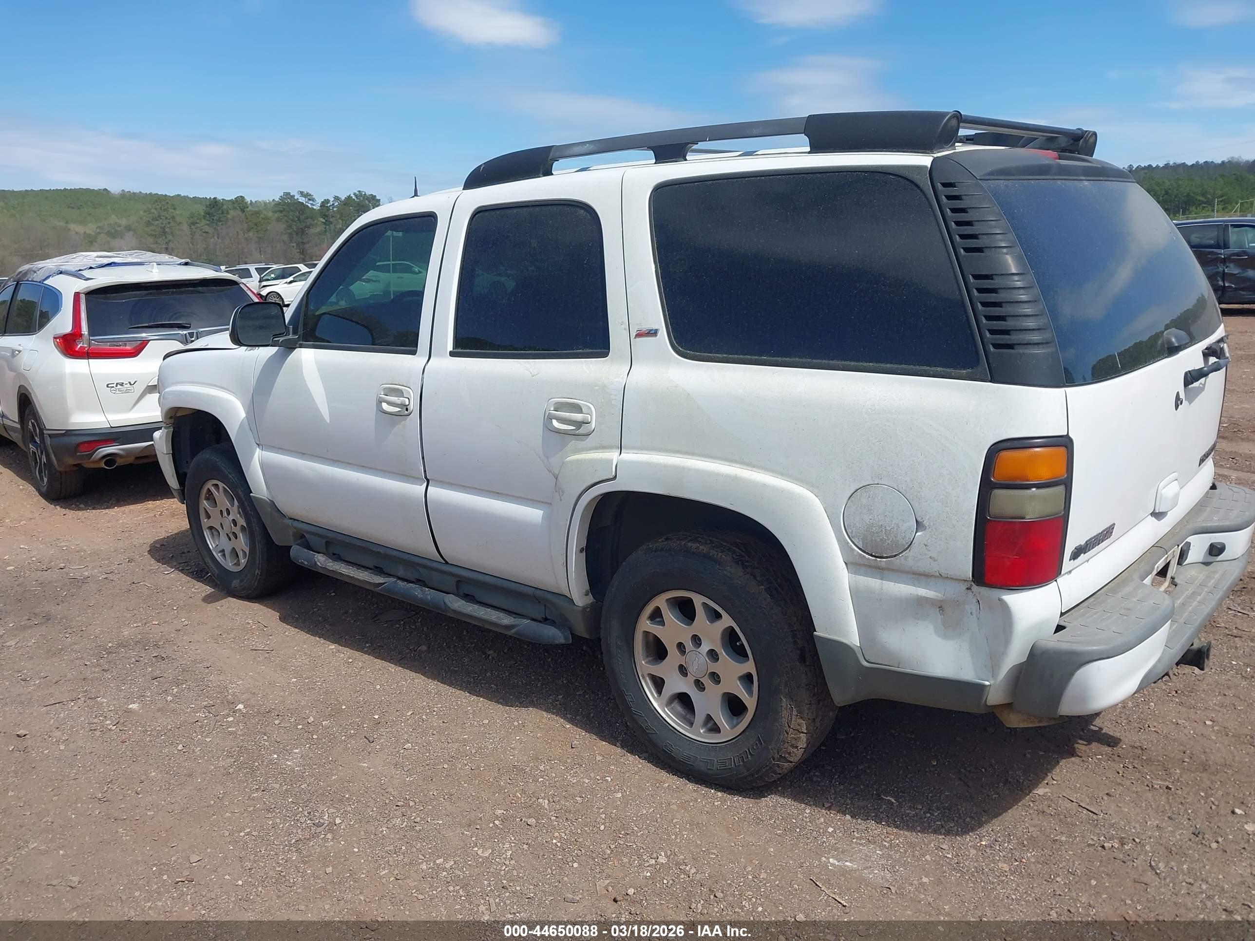 CHEVROLET TAHOE image 3