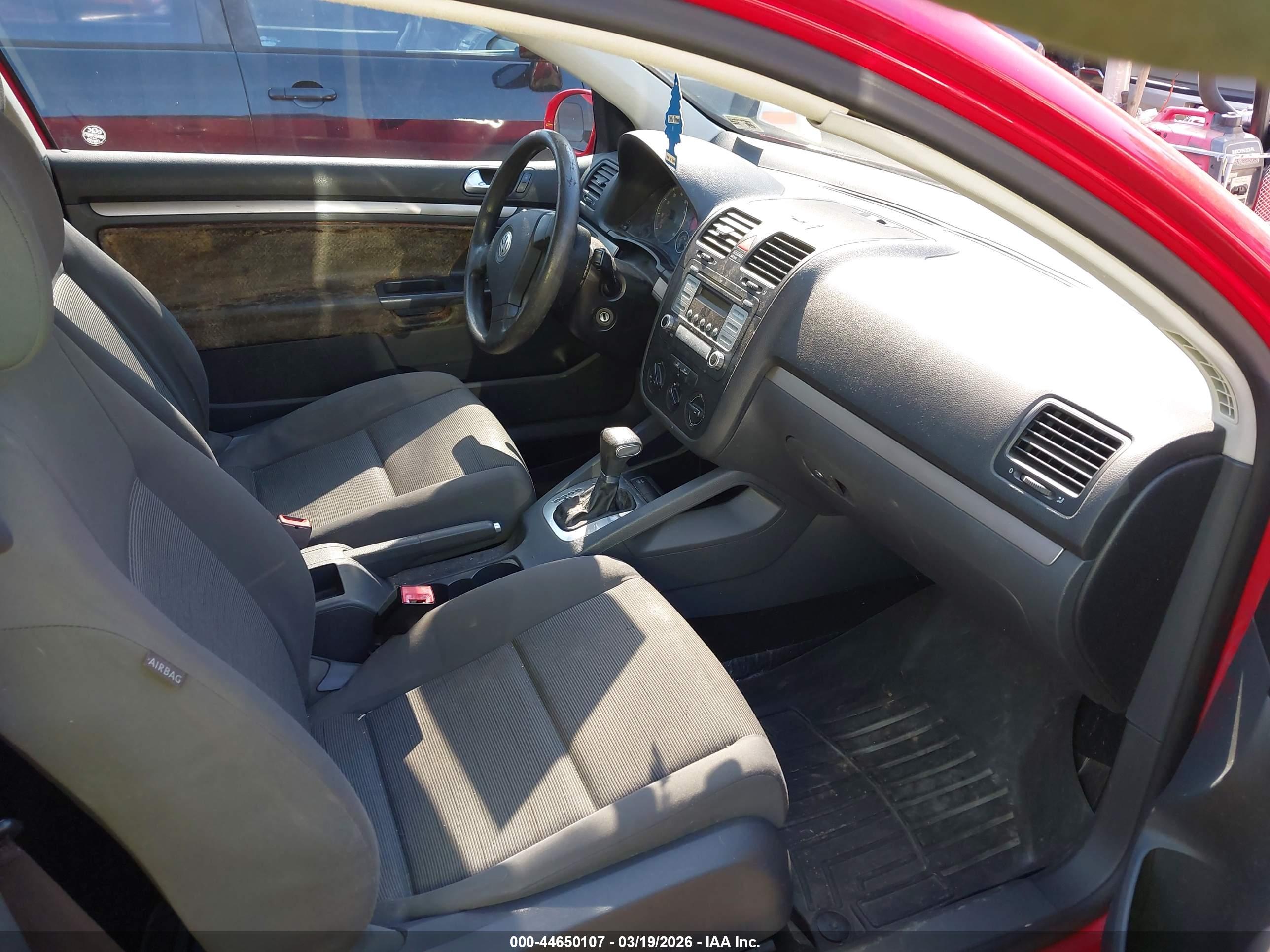 VOLKSWAGEN RABBIT image 5
