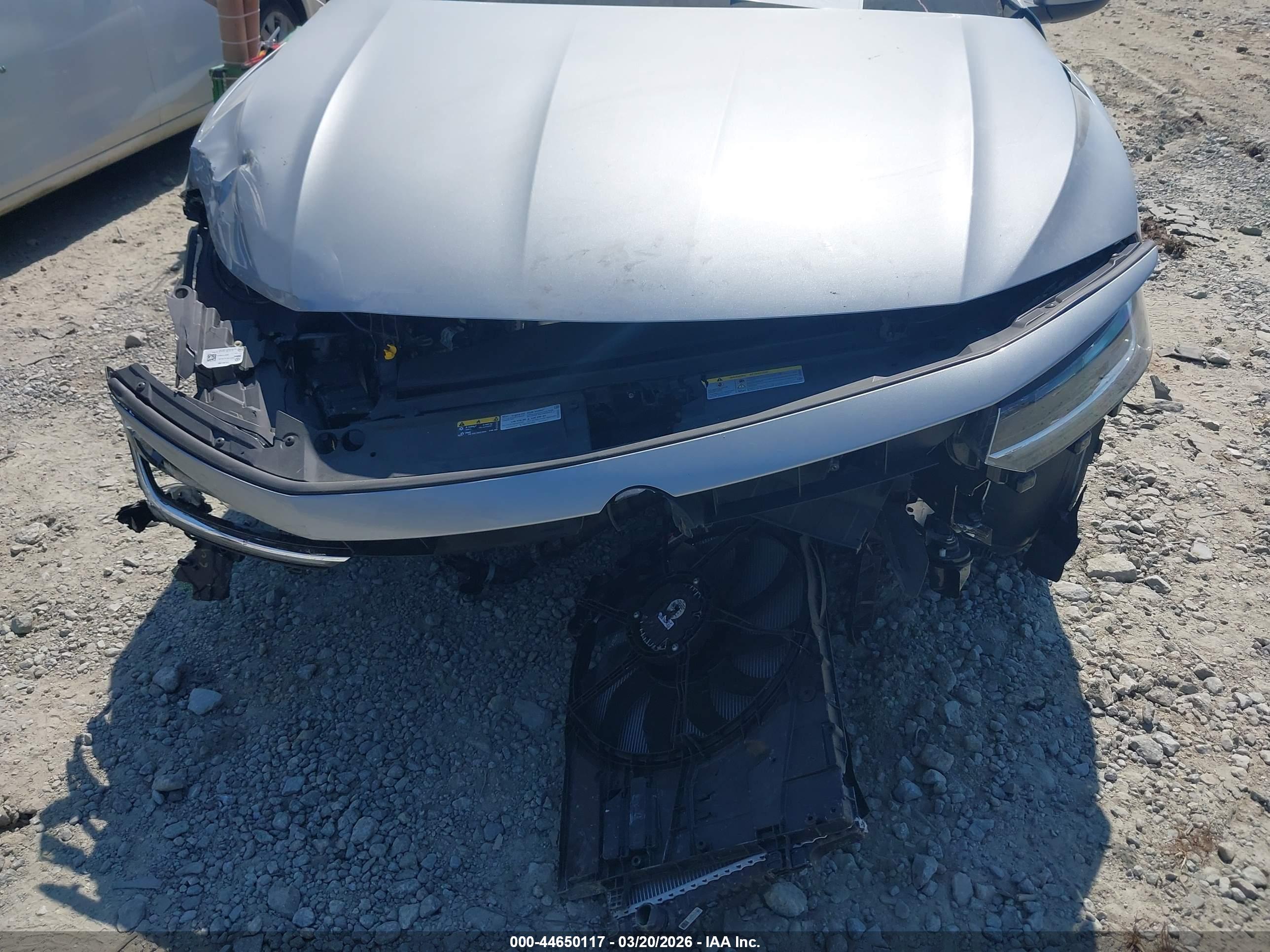 VOLKSWAGEN JETTA image 6