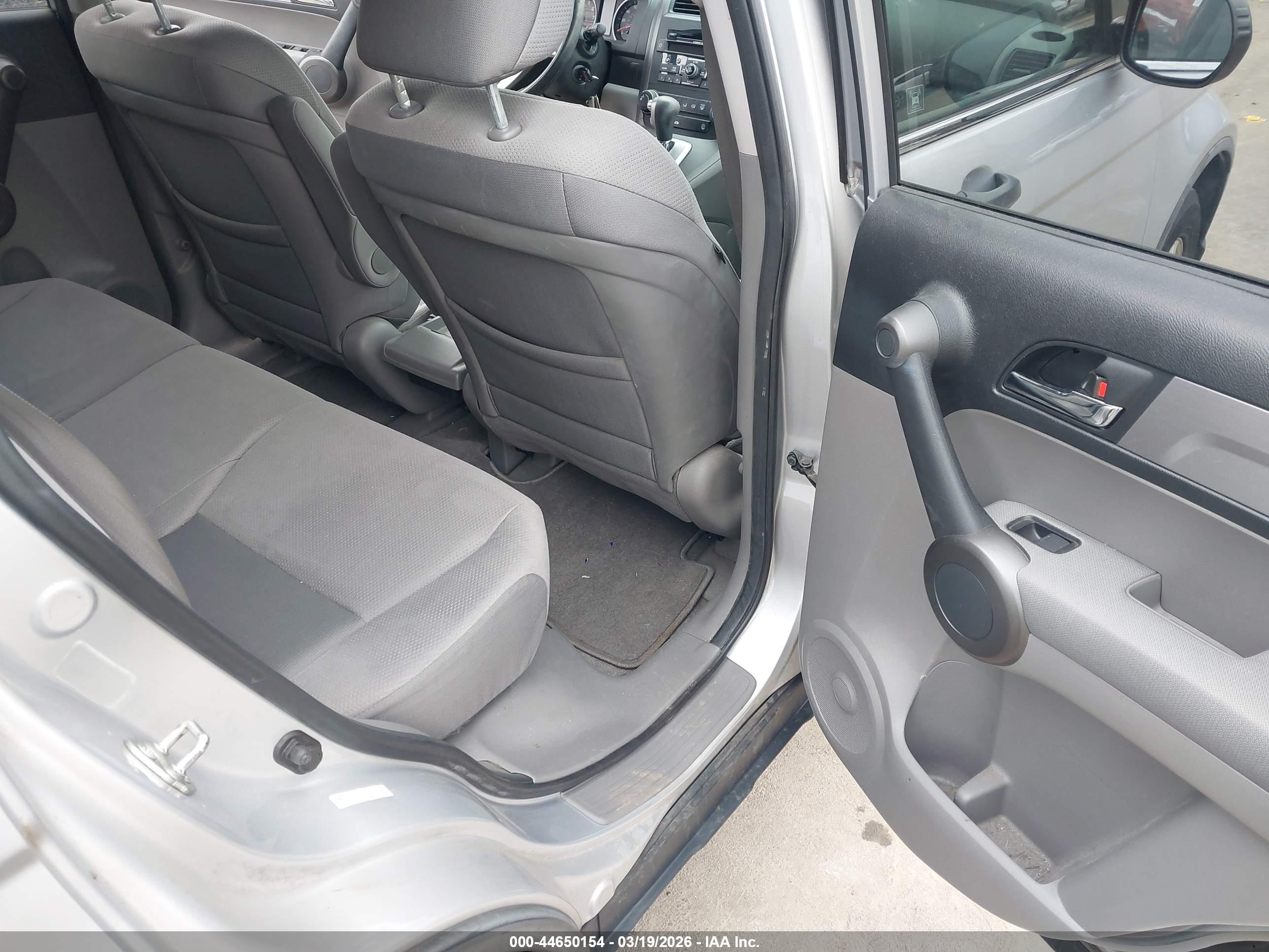 HONDA CR-V image 8