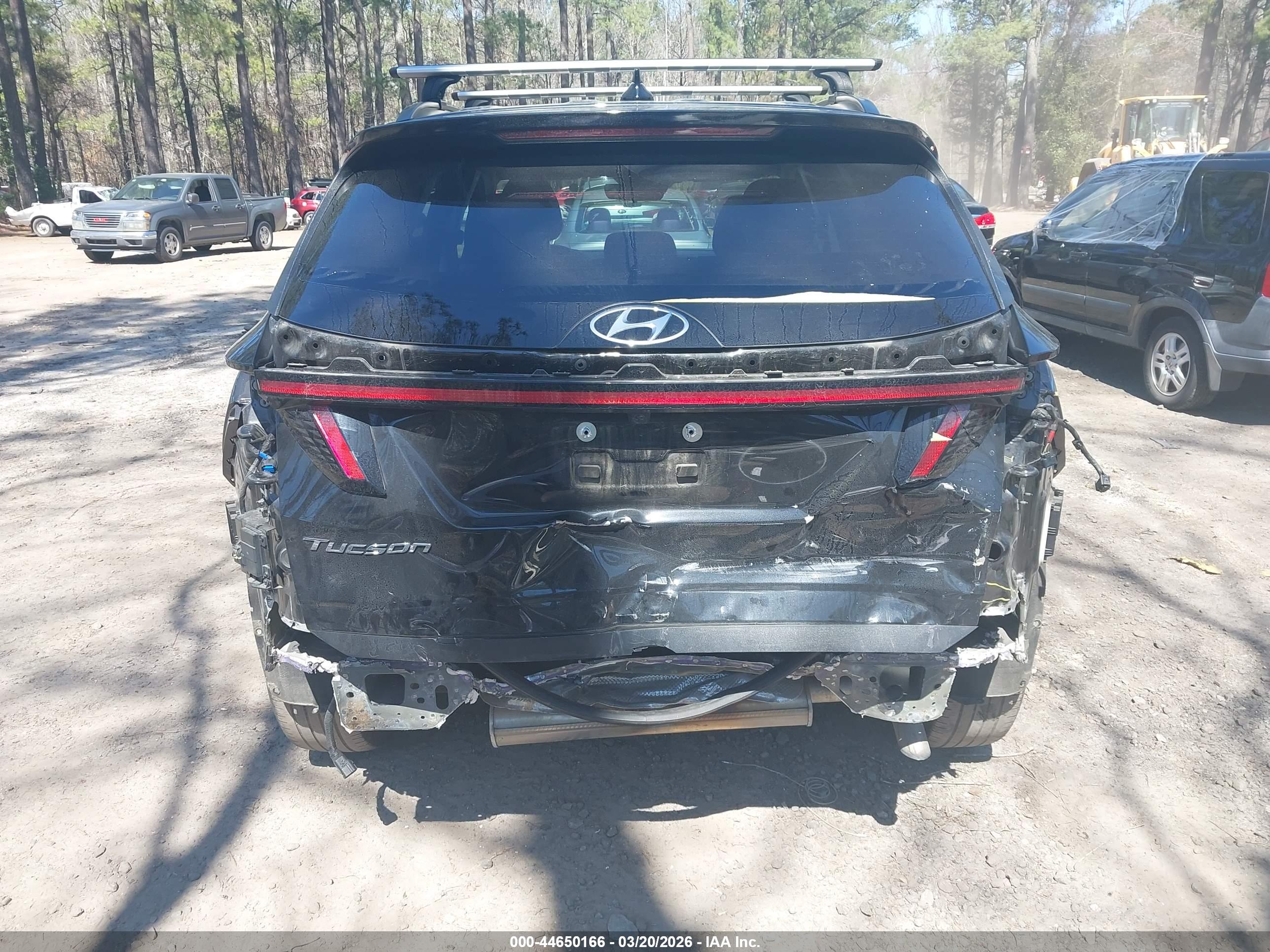 HYUNDAI TUCSON image 6