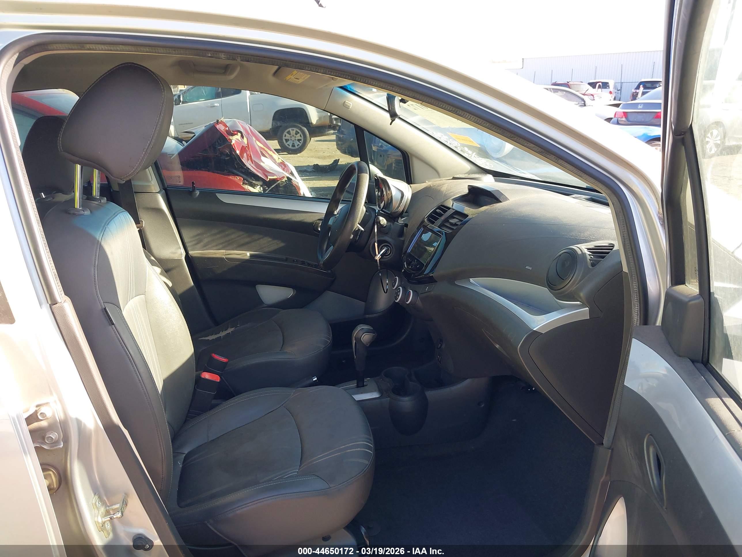 CHEVROLET SPARK image 5