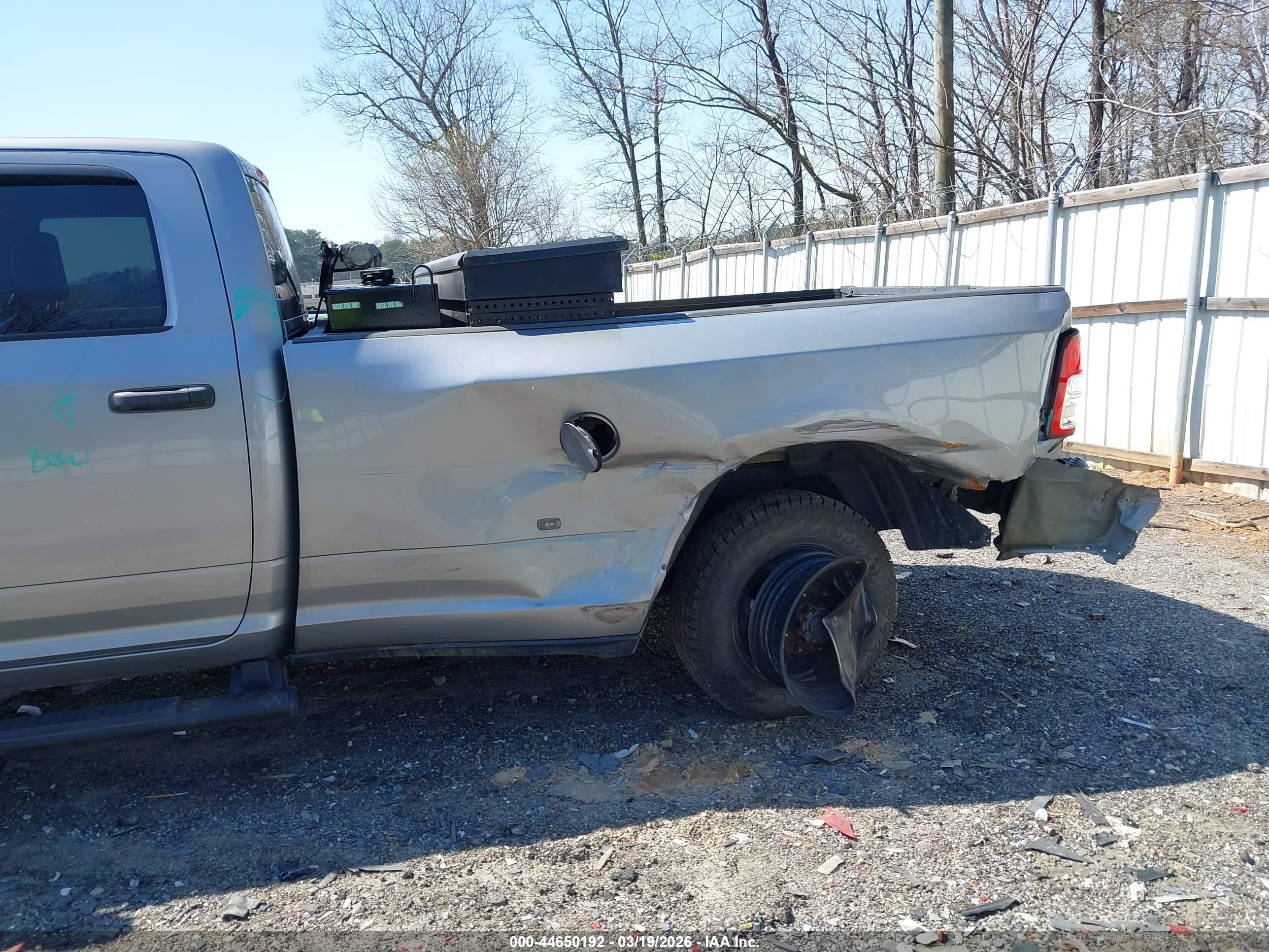 RAM 3500 image 6