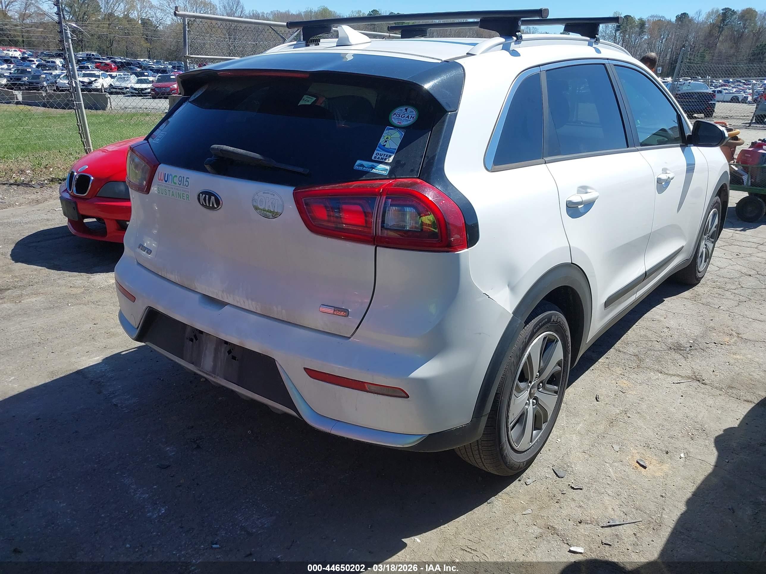 KIA NIRO image 4