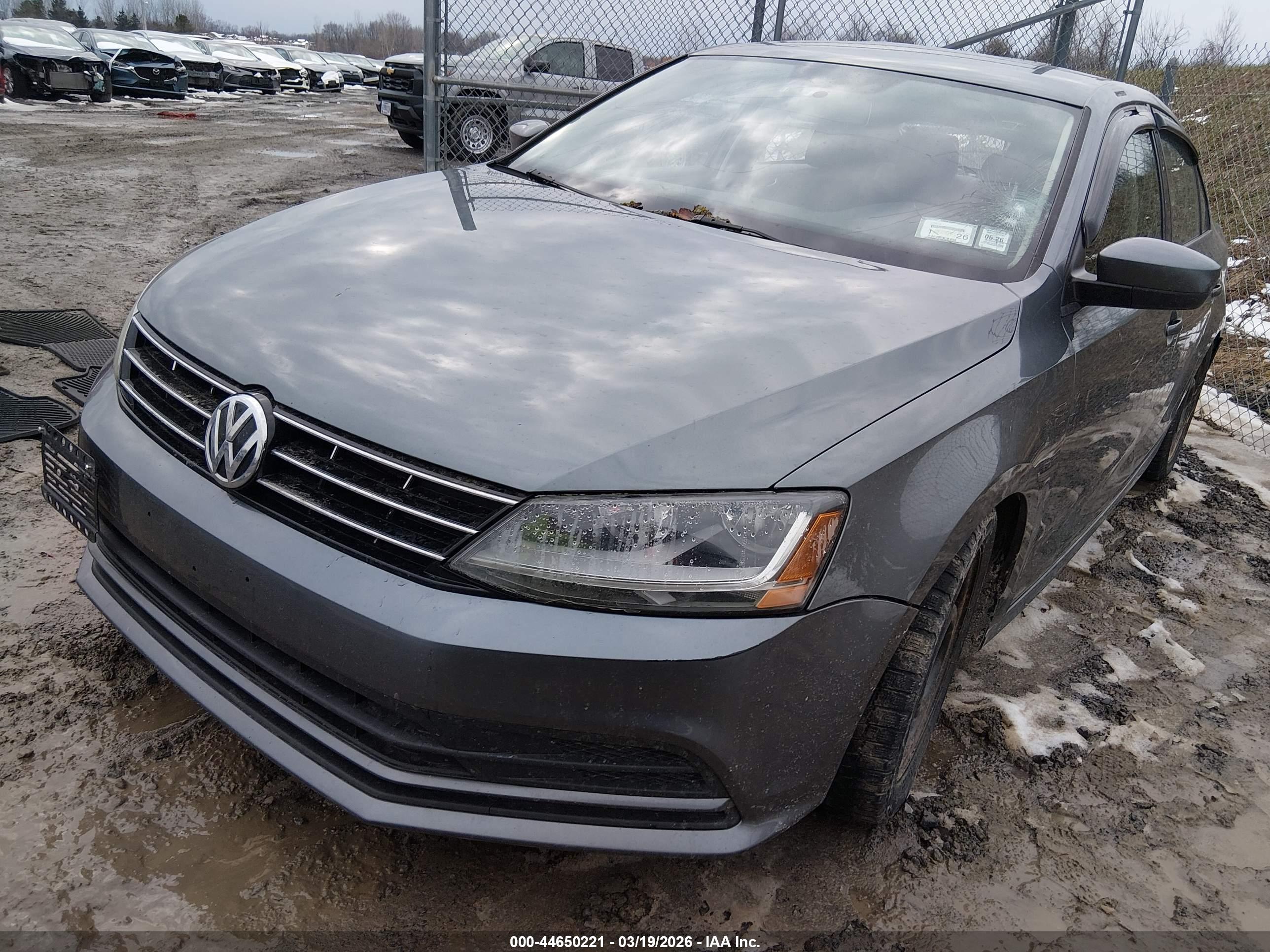 VOLKSWAGEN JETTA image 2