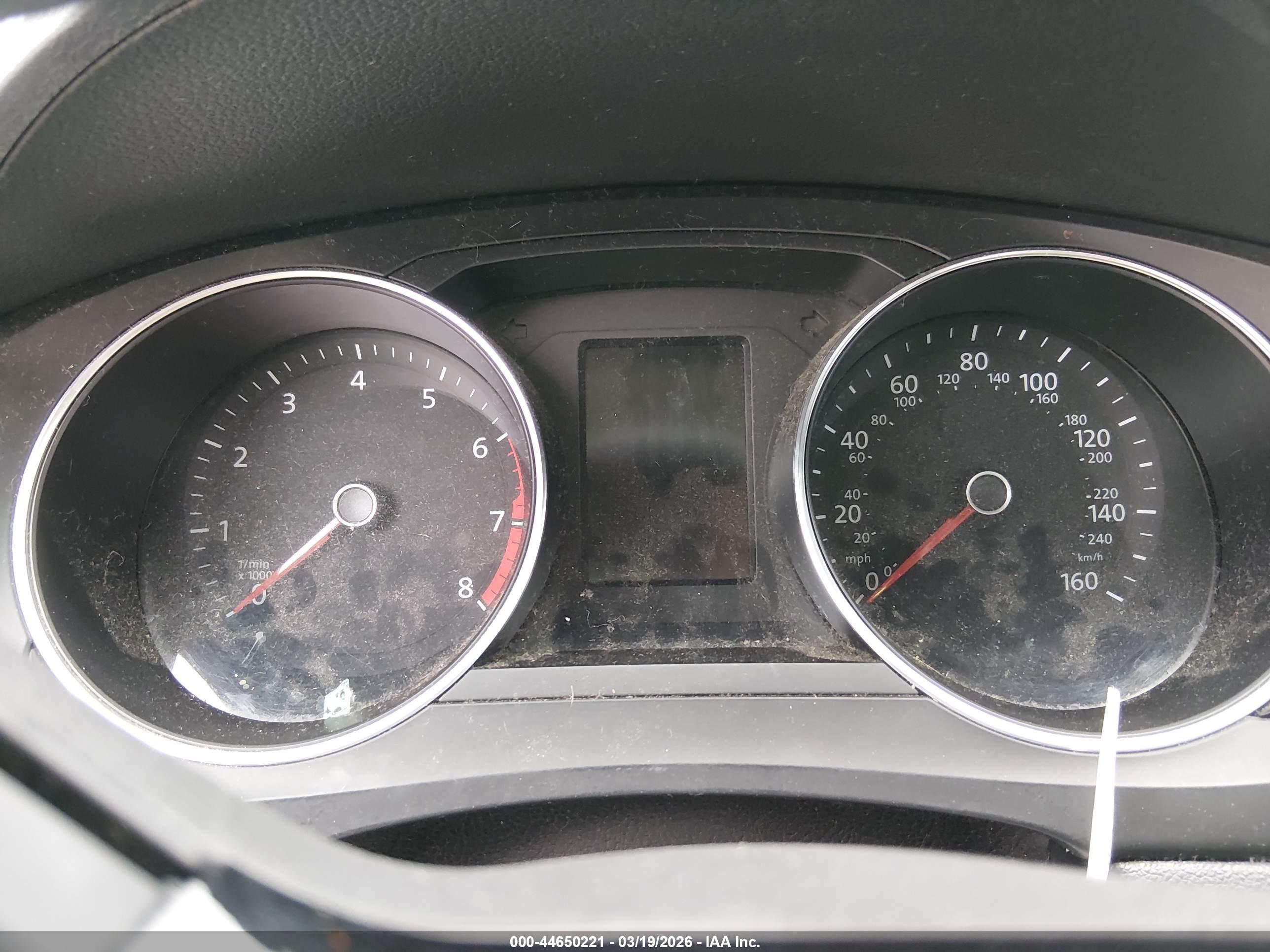 VOLKSWAGEN JETTA image 7