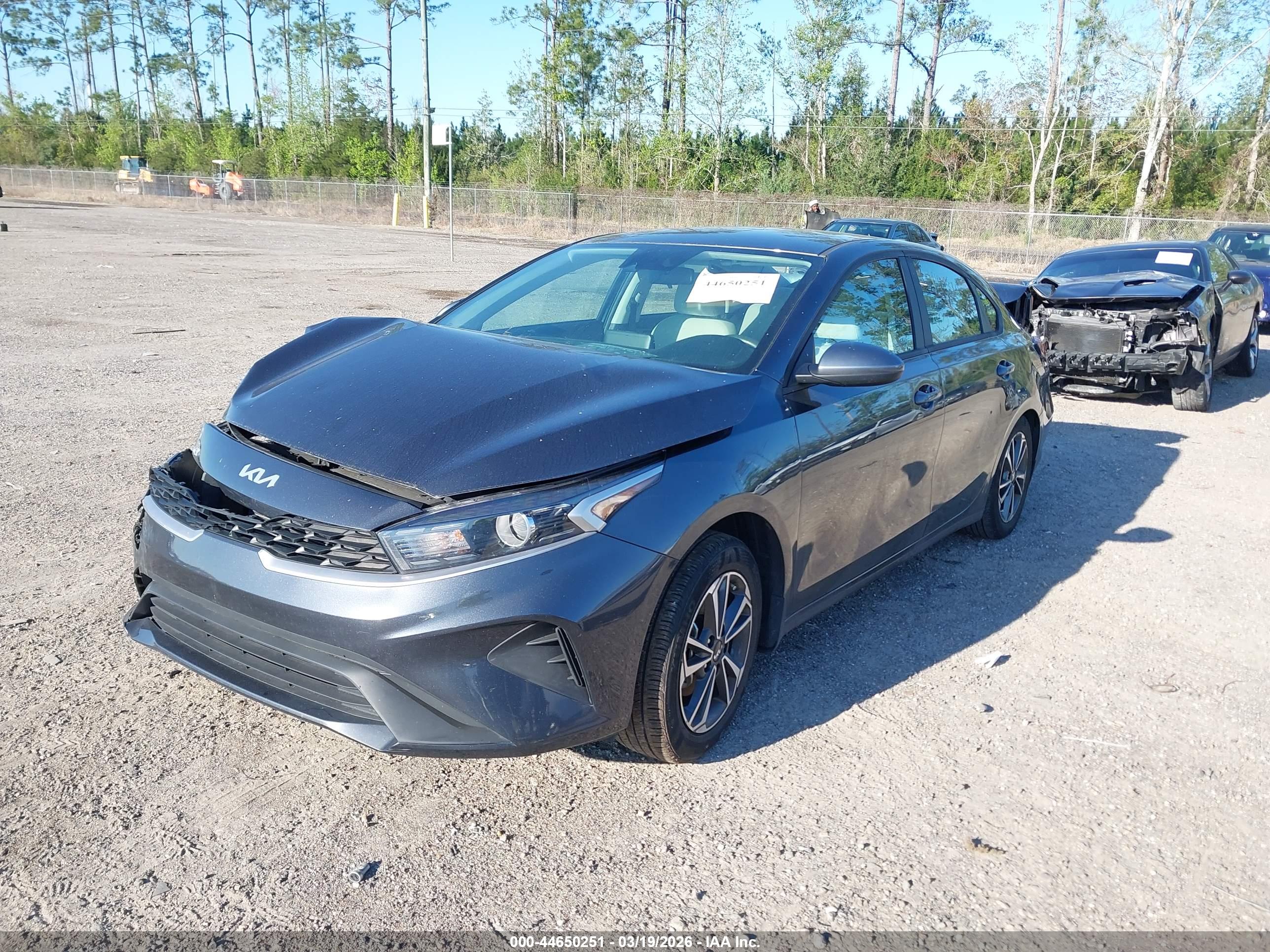 KIA FORTE image 2