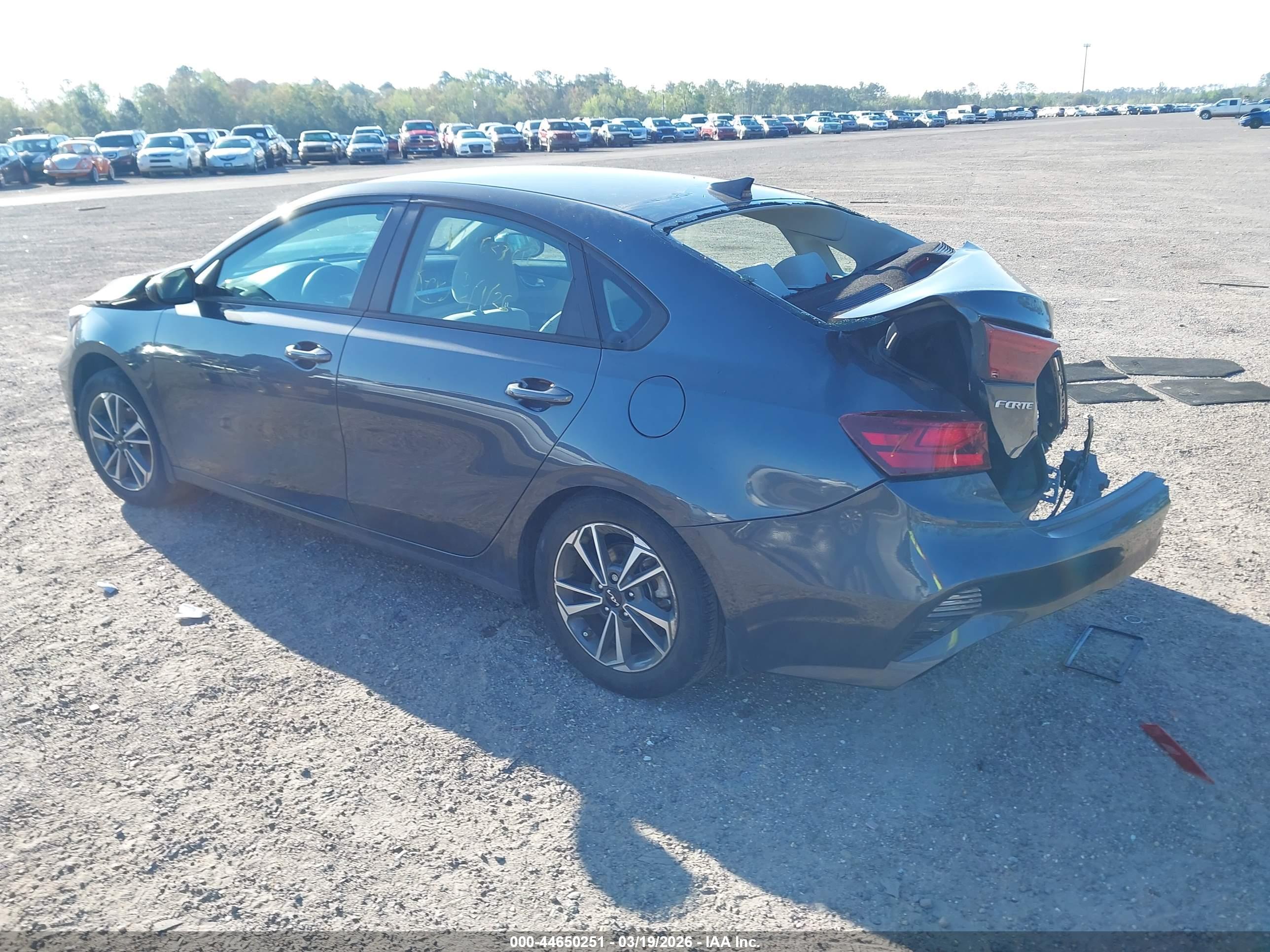 KIA FORTE image 3