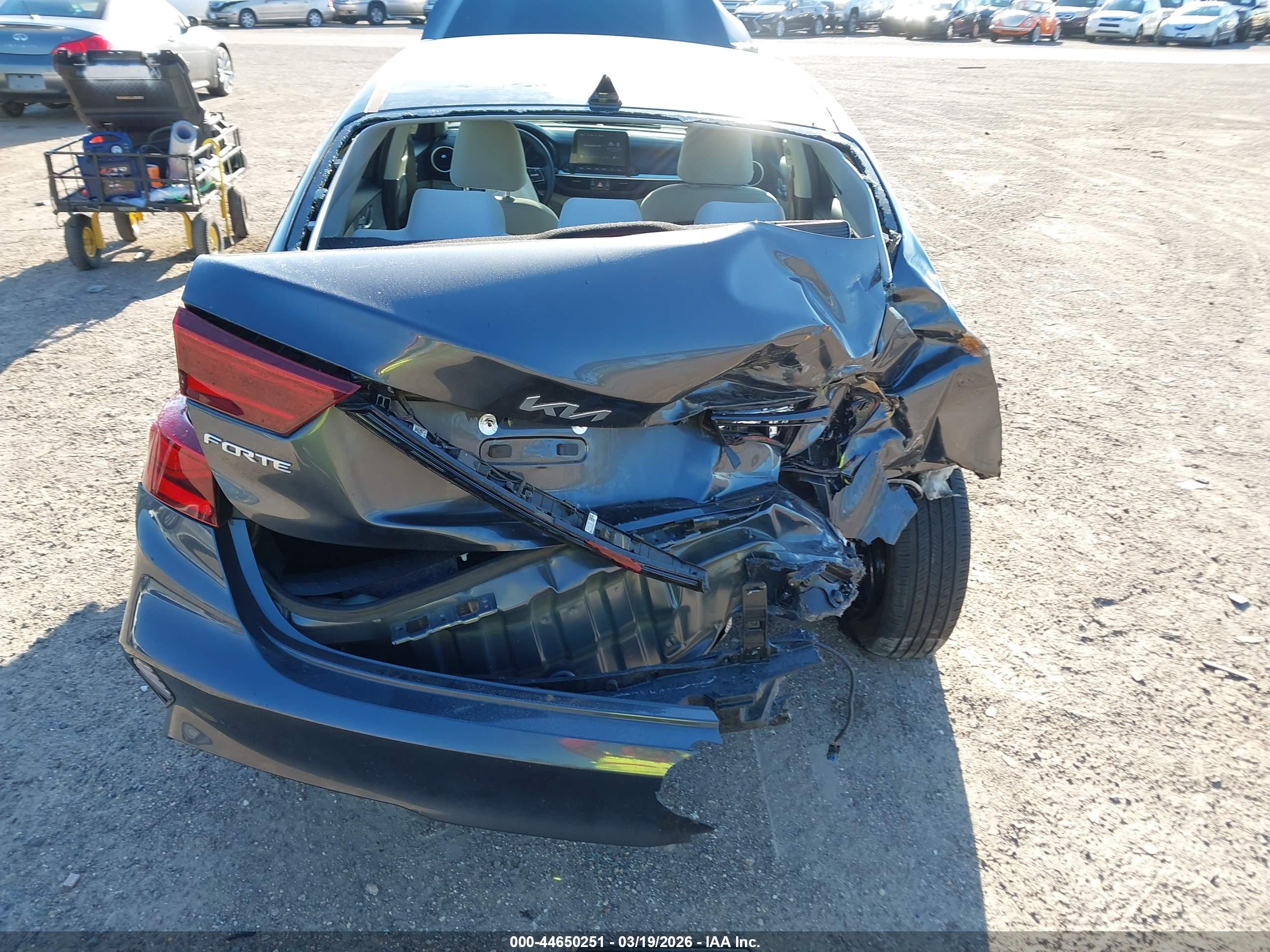 KIA FORTE image 6