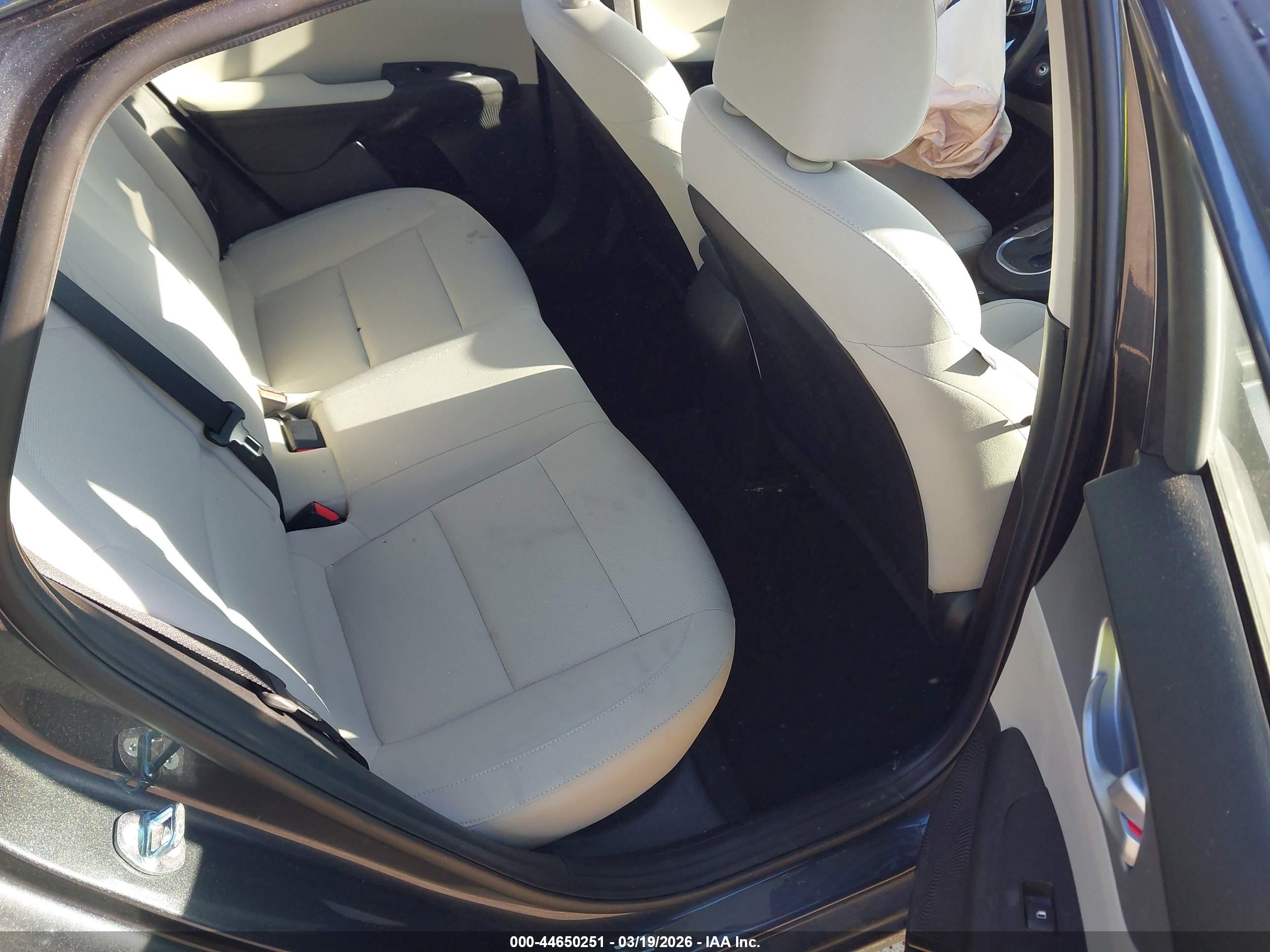KIA FORTE image 8