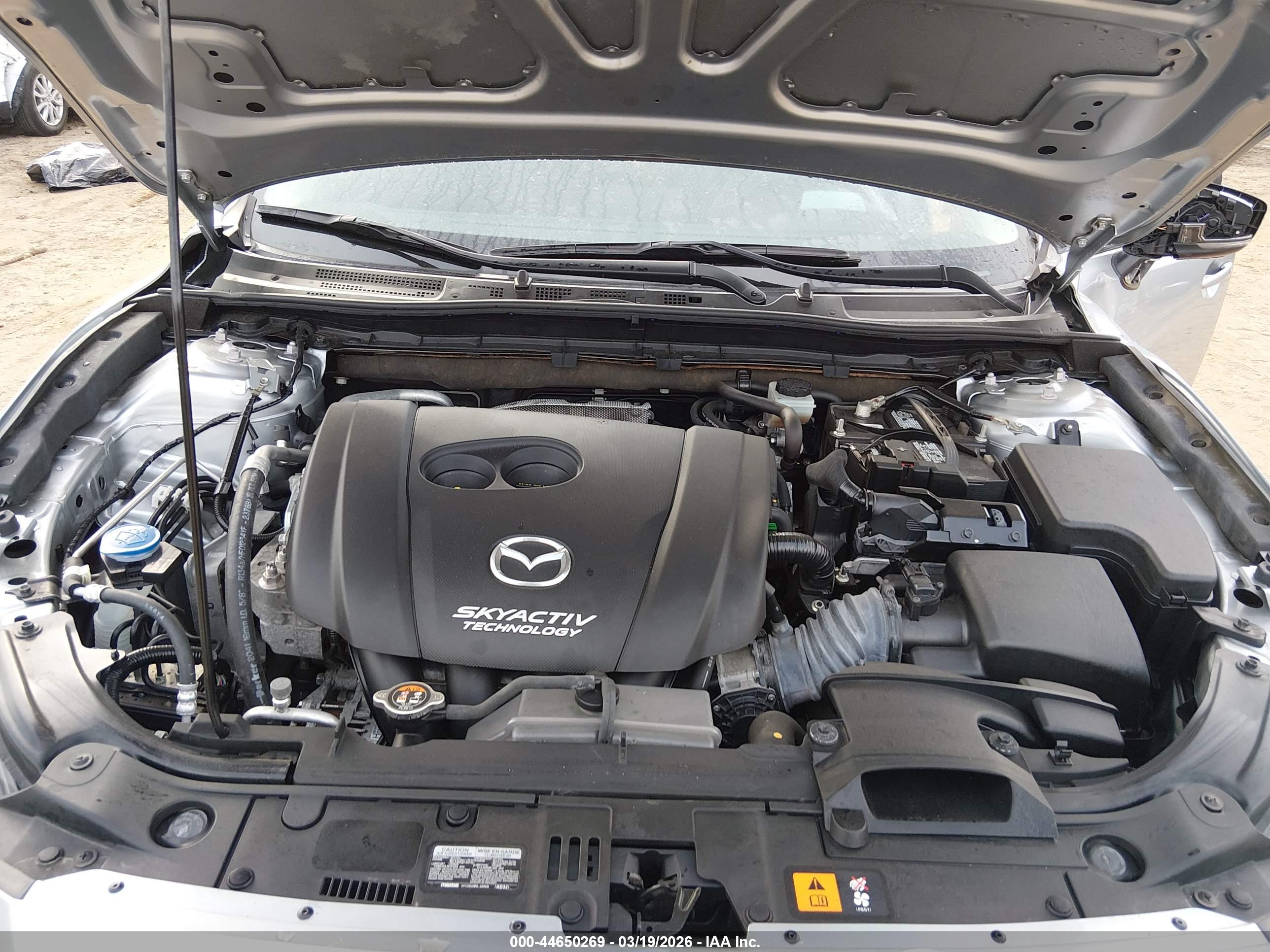 MAZDA MAZDA3 image 10