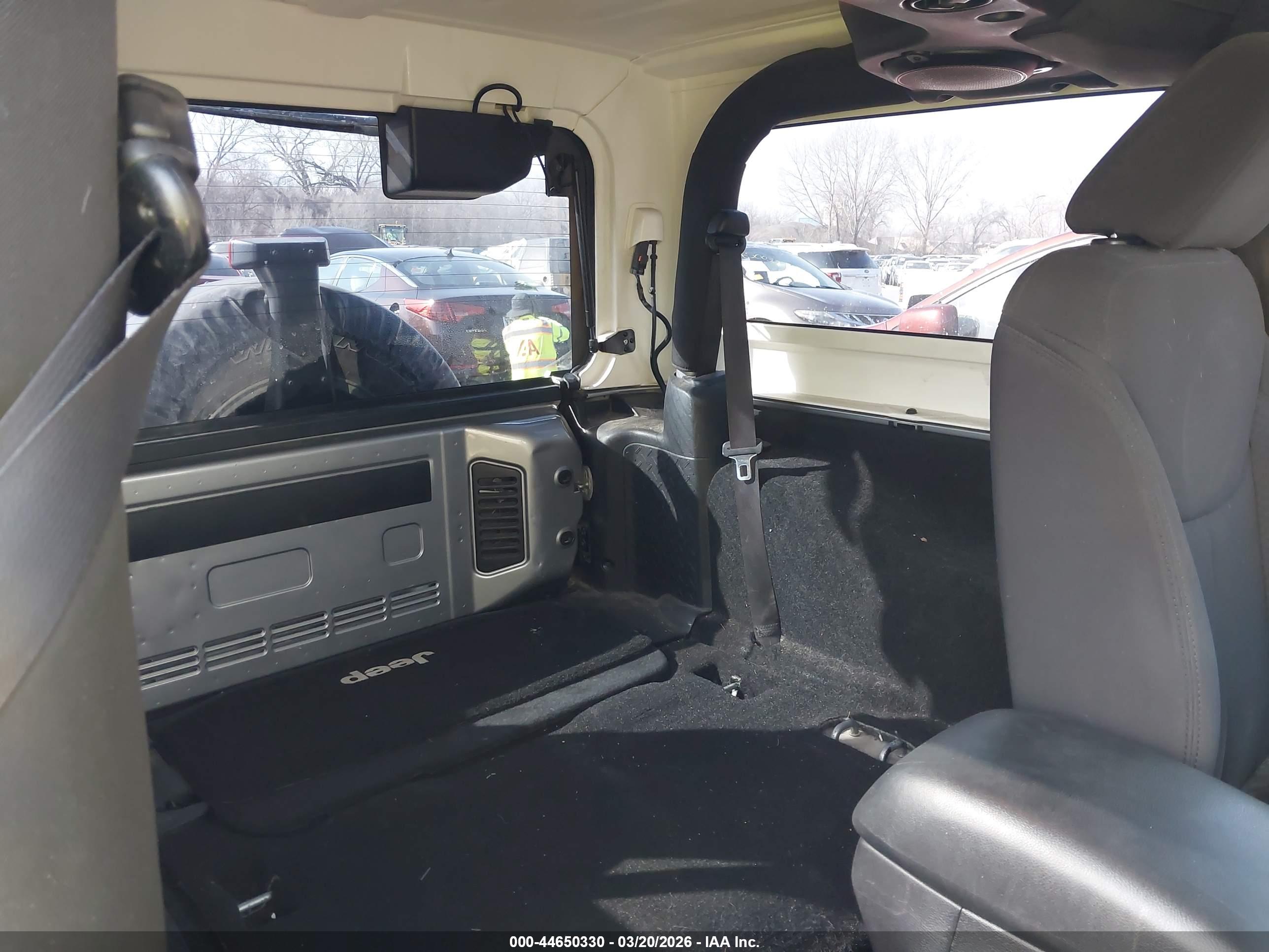 JEEP WRANGLER image 8