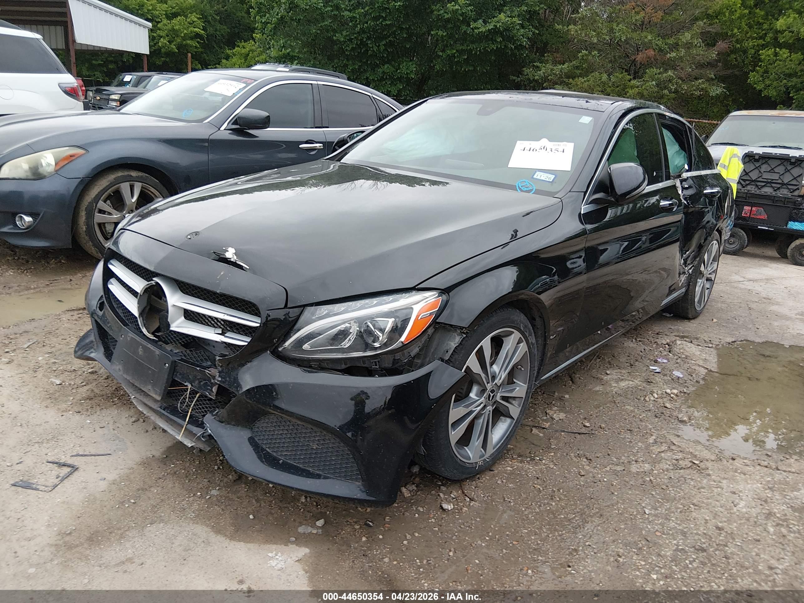 MERCEDES-BENZ C image 2