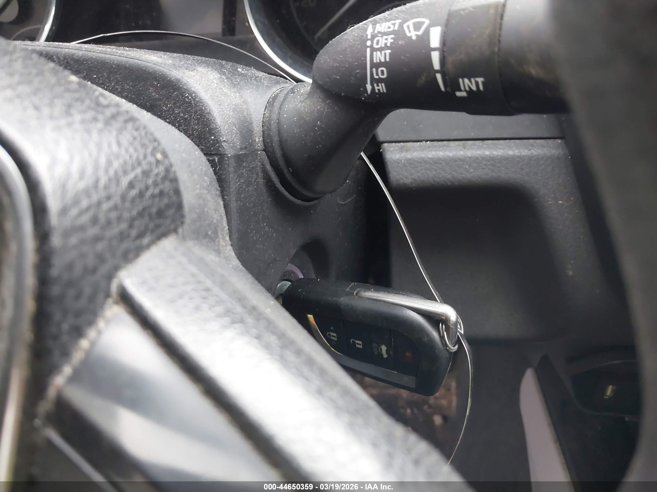 TOYOTA CAMRY image 11