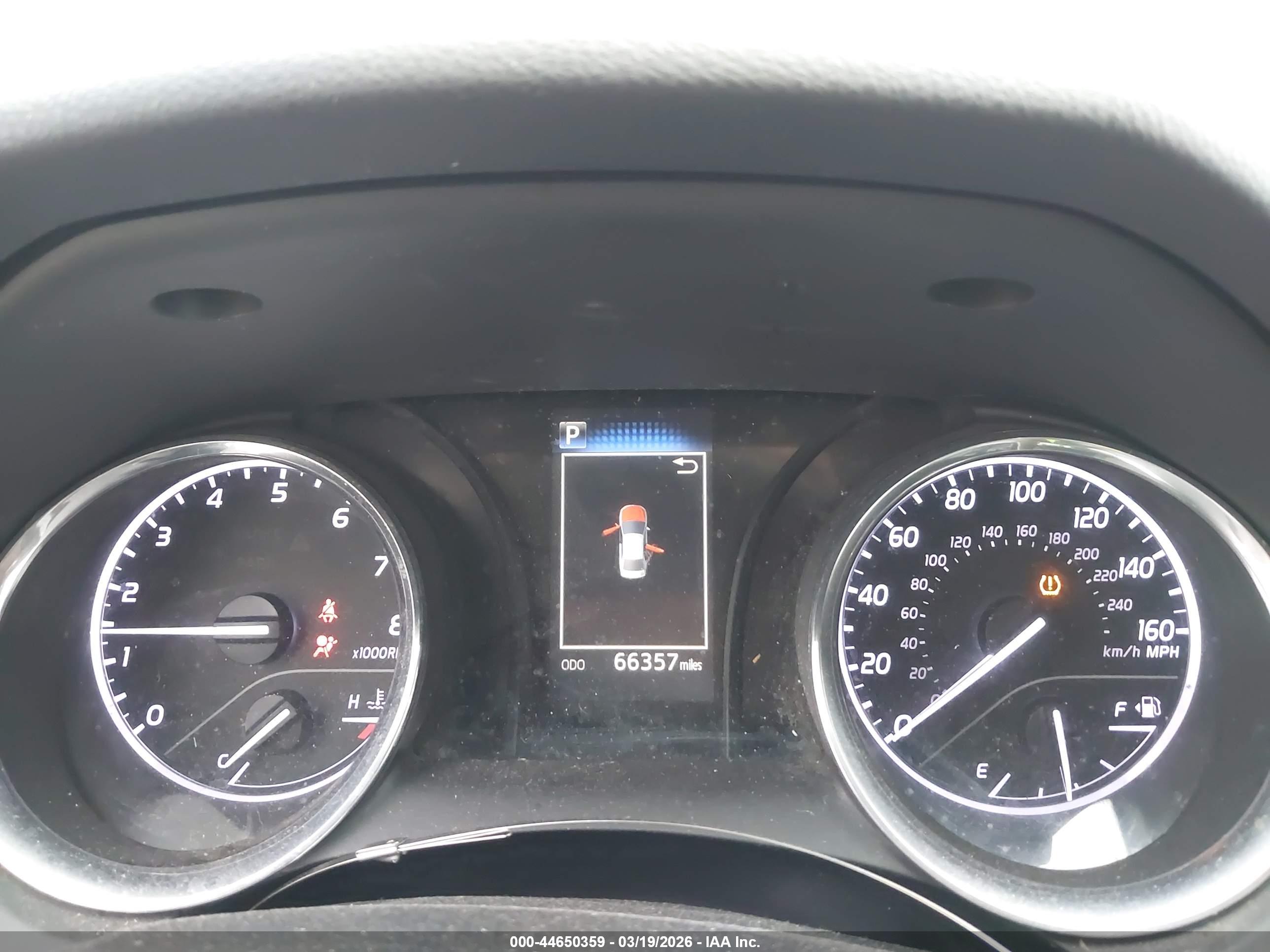 TOYOTA CAMRY image 7