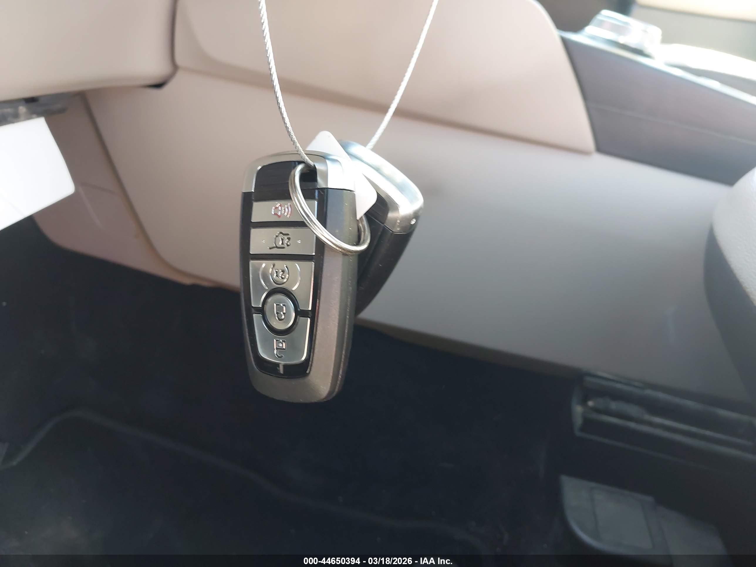 FORD ESCAPE image 11