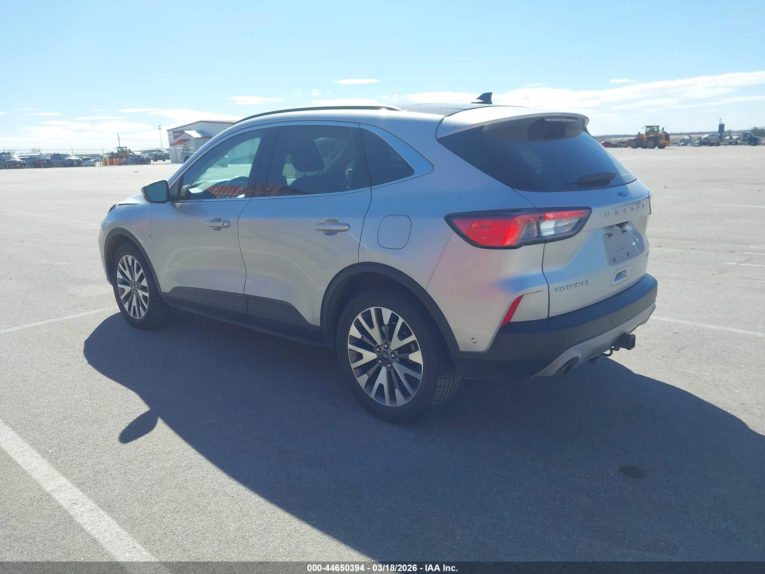 FORD ESCAPE image 3