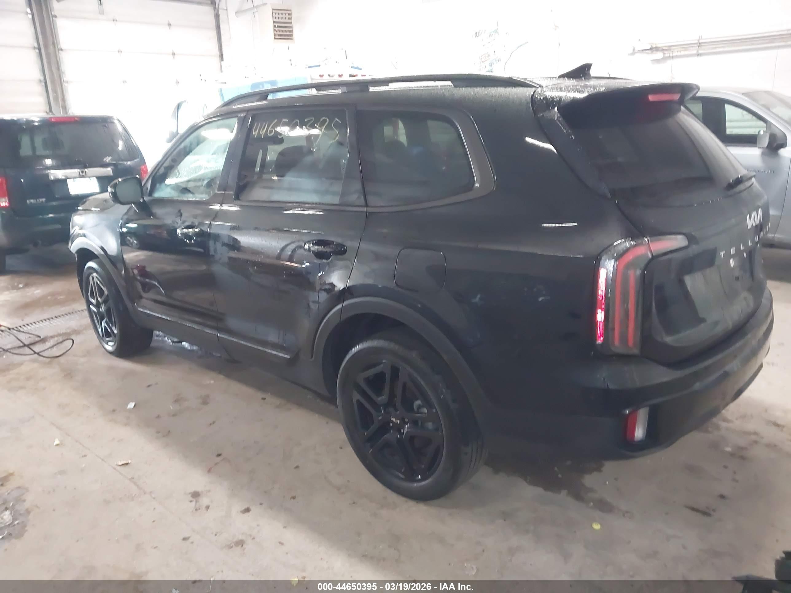 KIA TELLURIDE image 3