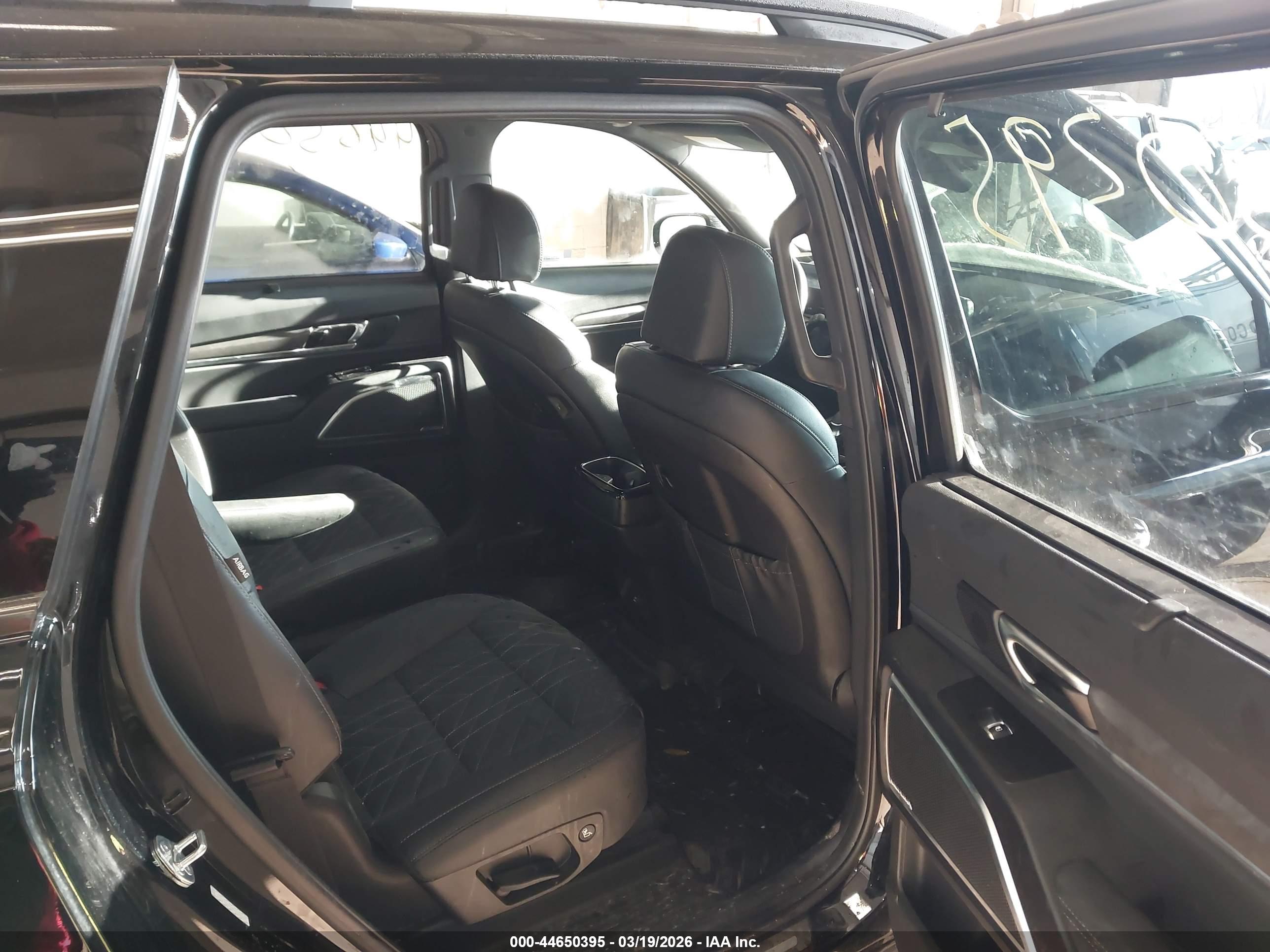 KIA TELLURIDE image 8