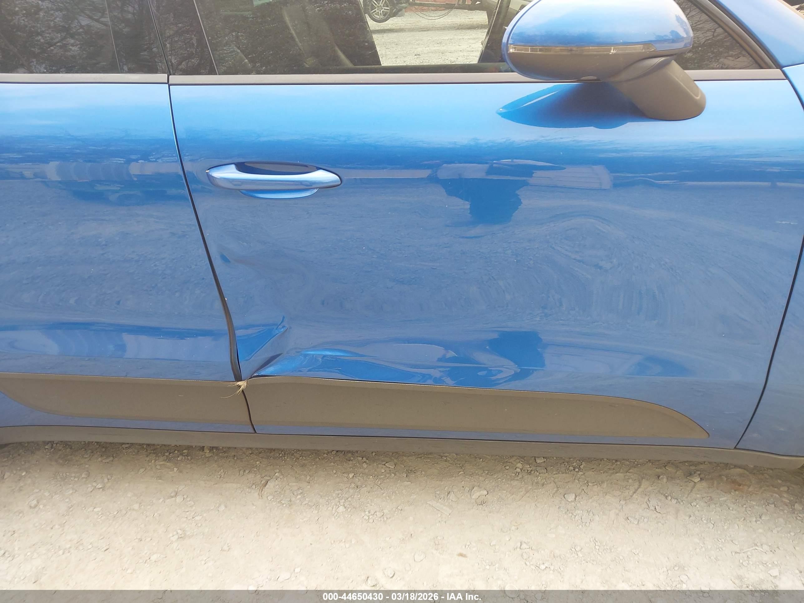 PORSCHE MACAN image 6