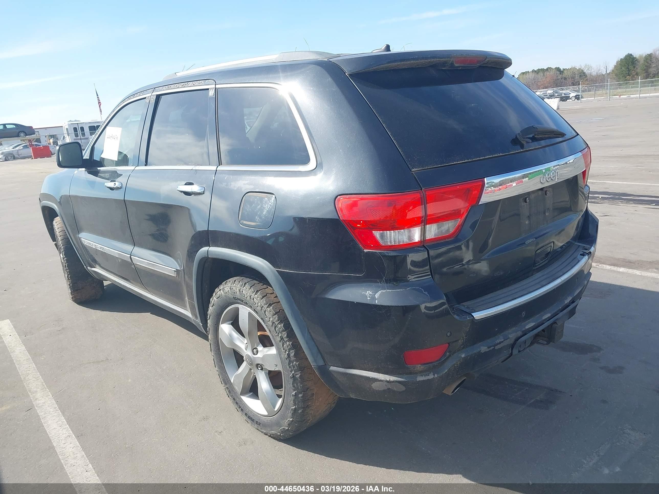 JEEP GRAND image 3