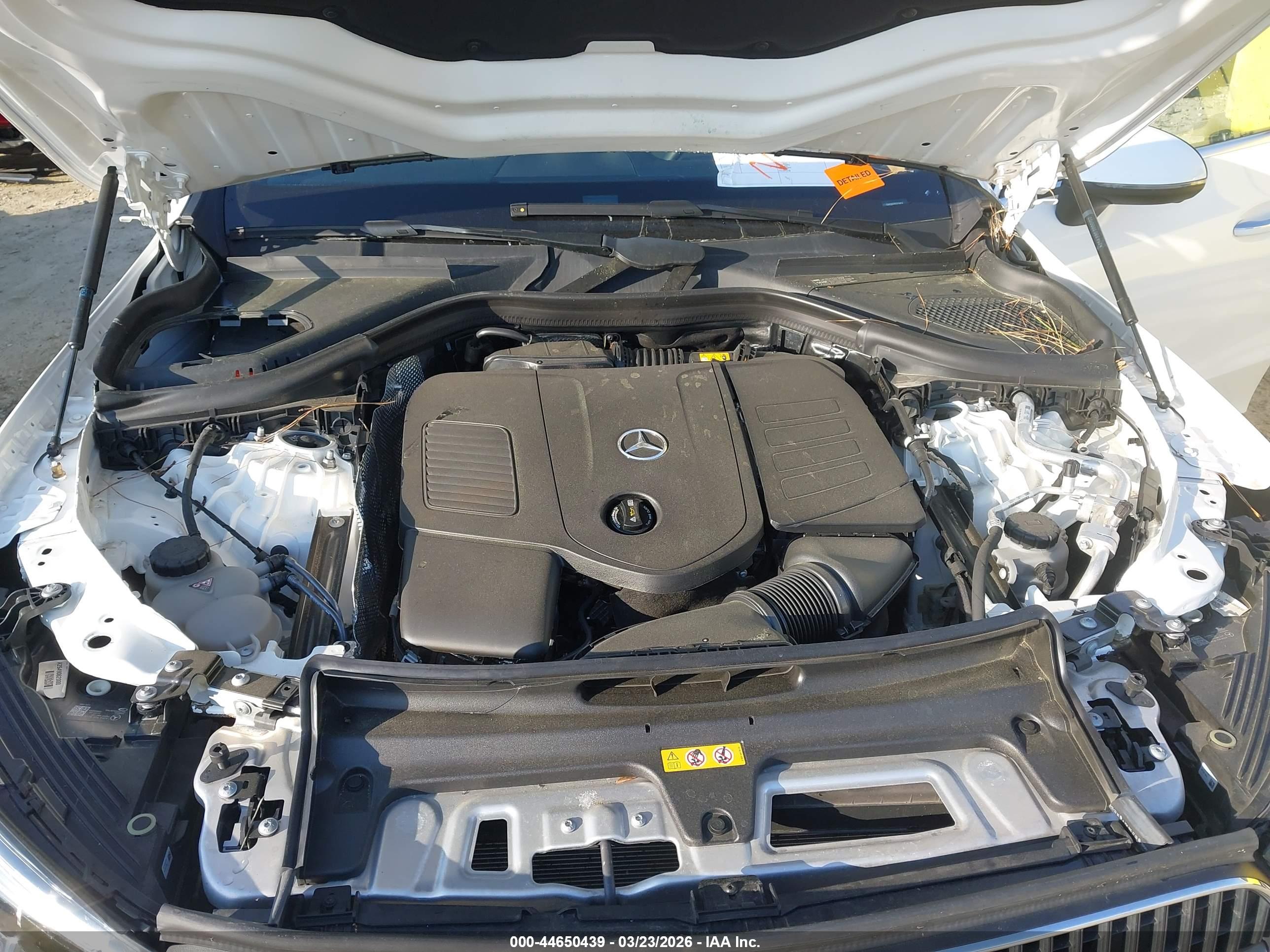 MERCEDES-BENZ GLC image 10