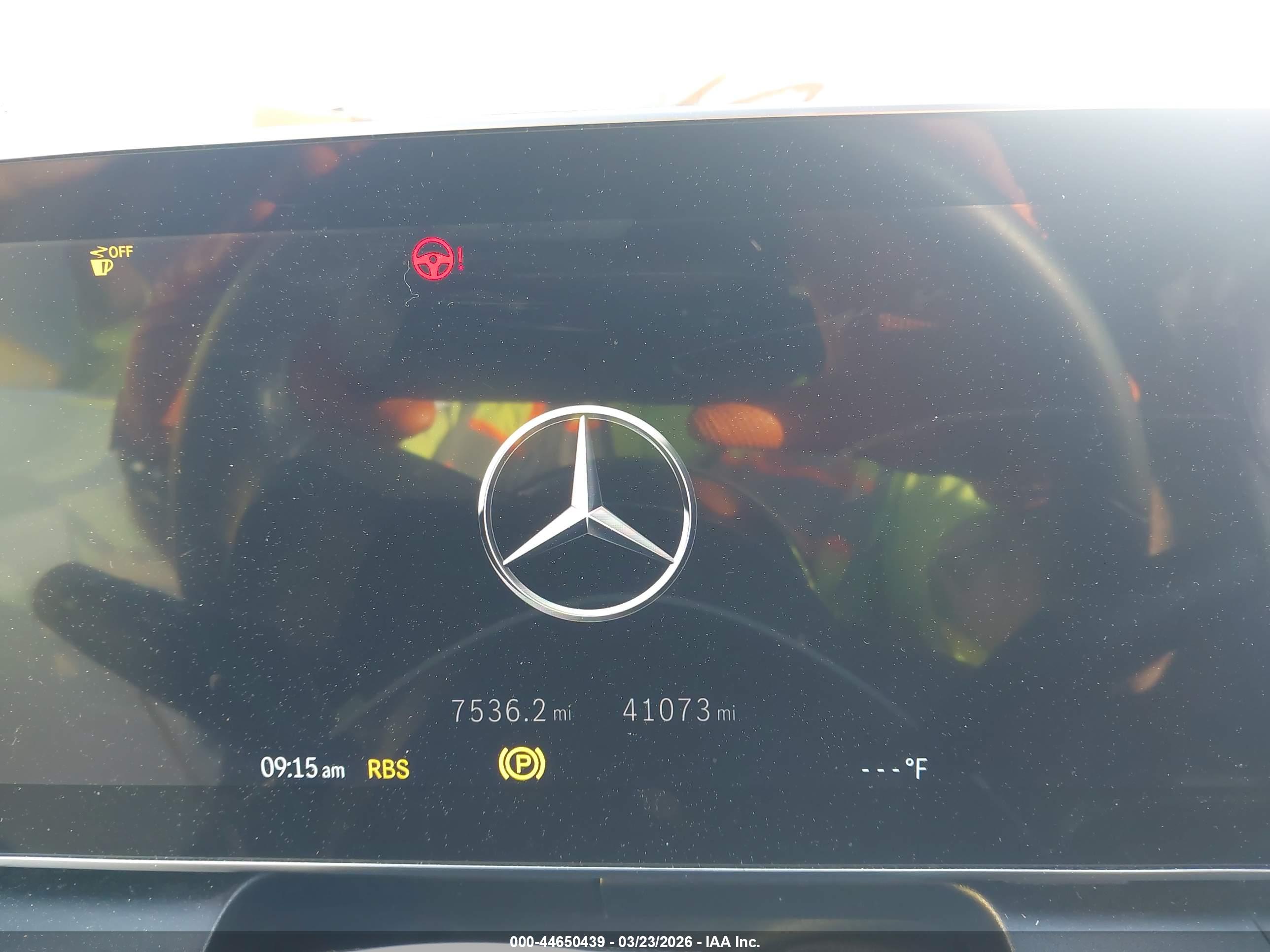 MERCEDES-BENZ GLC image 7