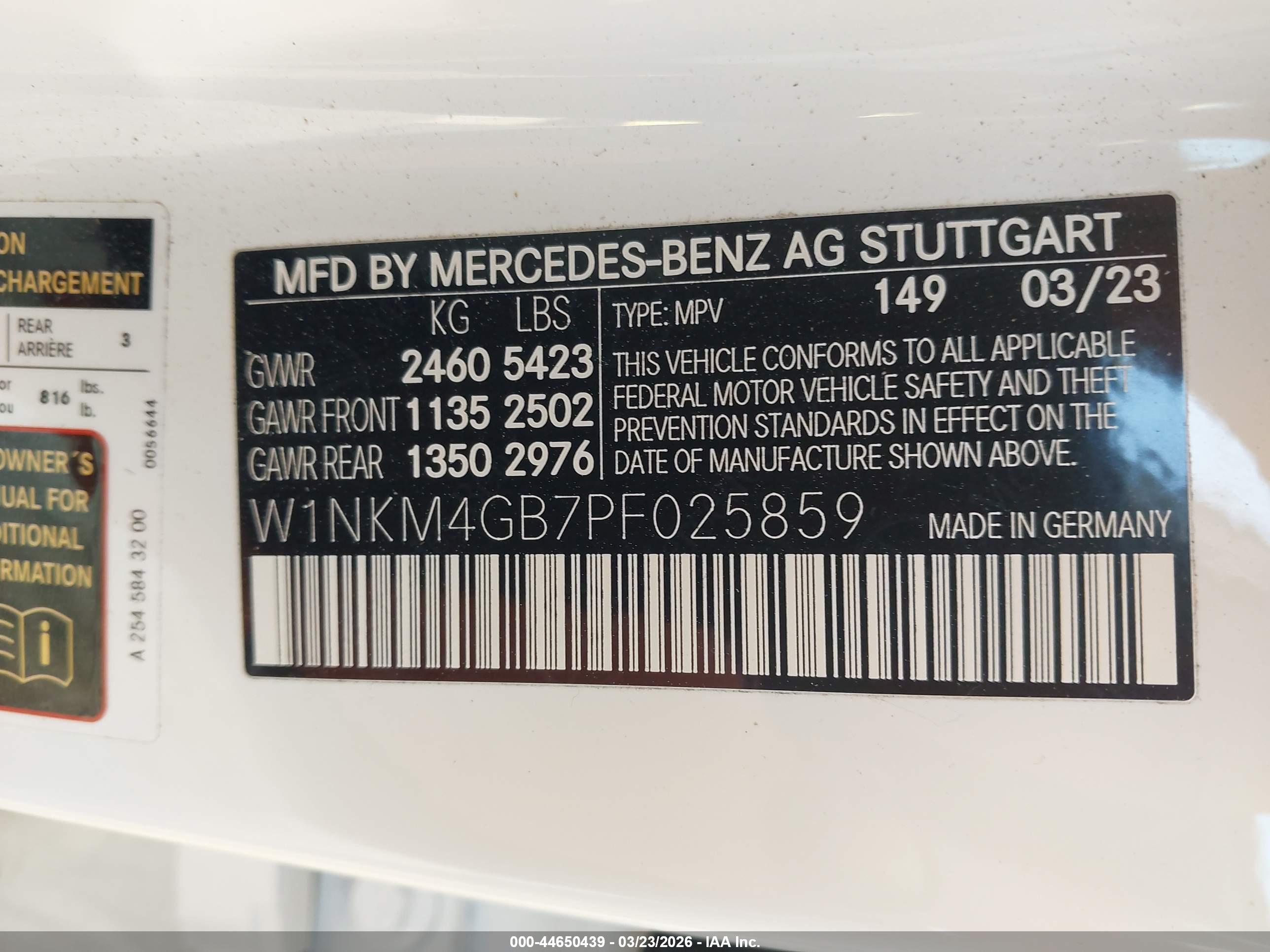 MERCEDES-BENZ GLC image 9