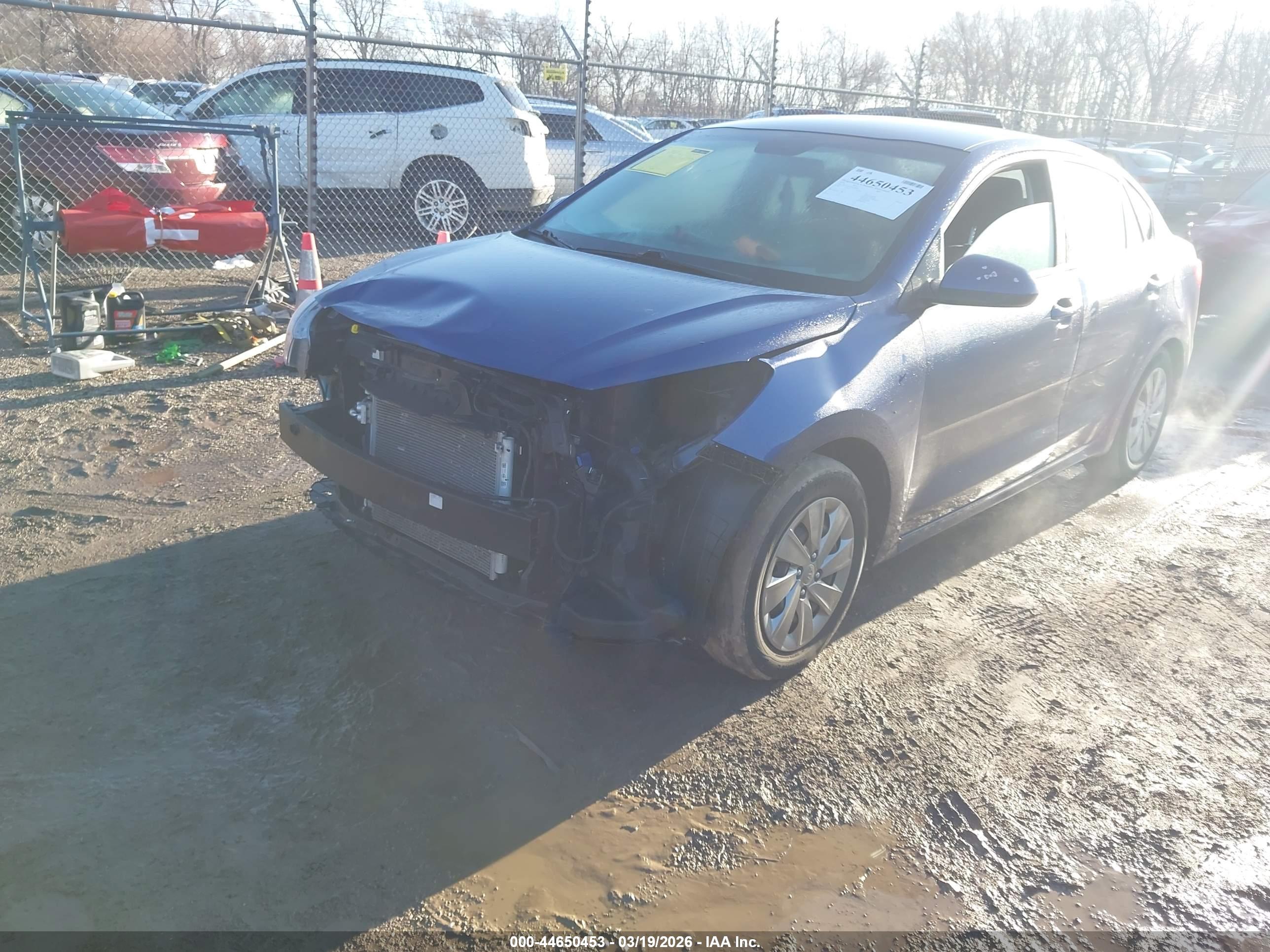 KIA RIO image 2
