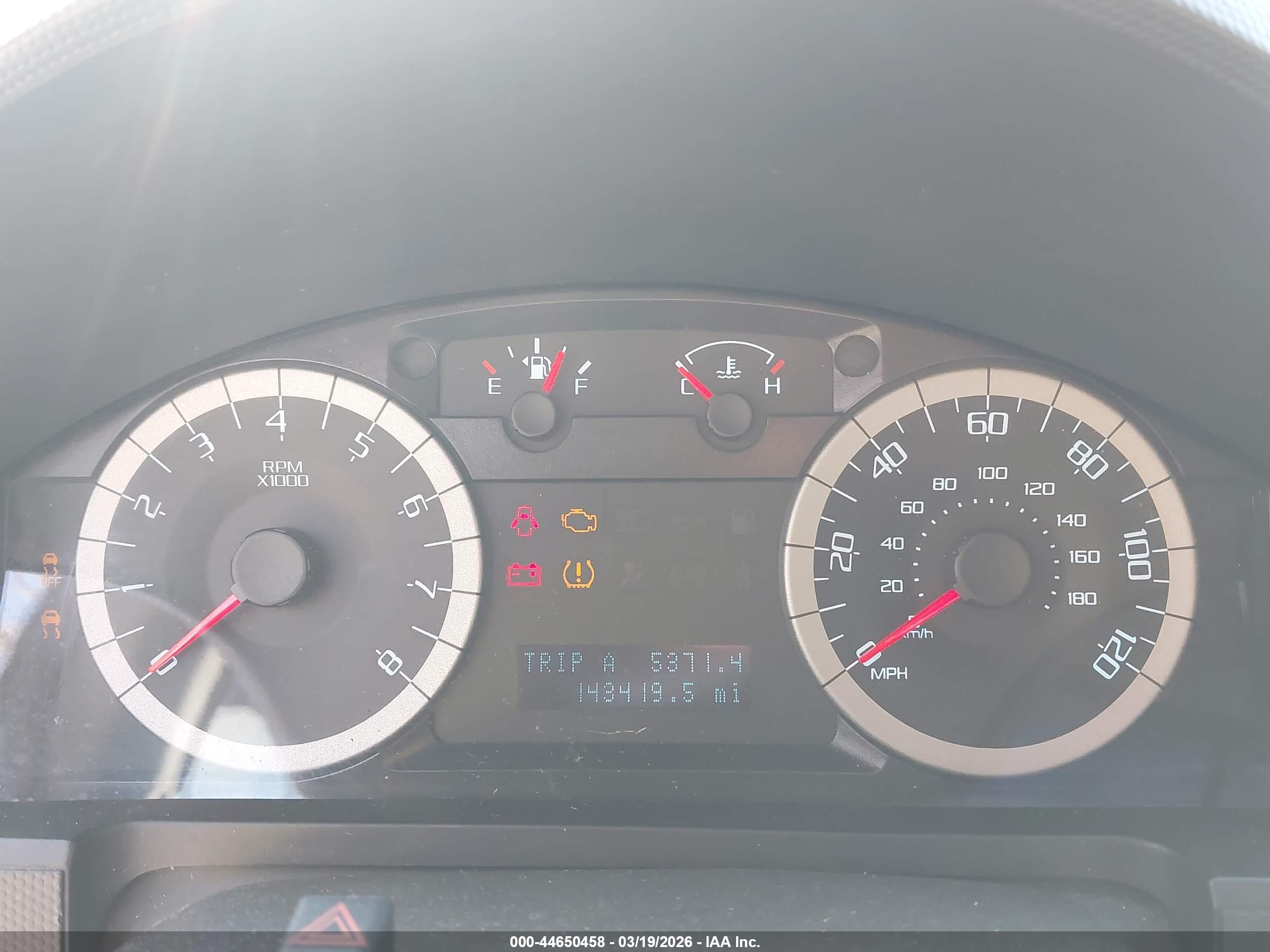 FORD ESCAPE image 7
