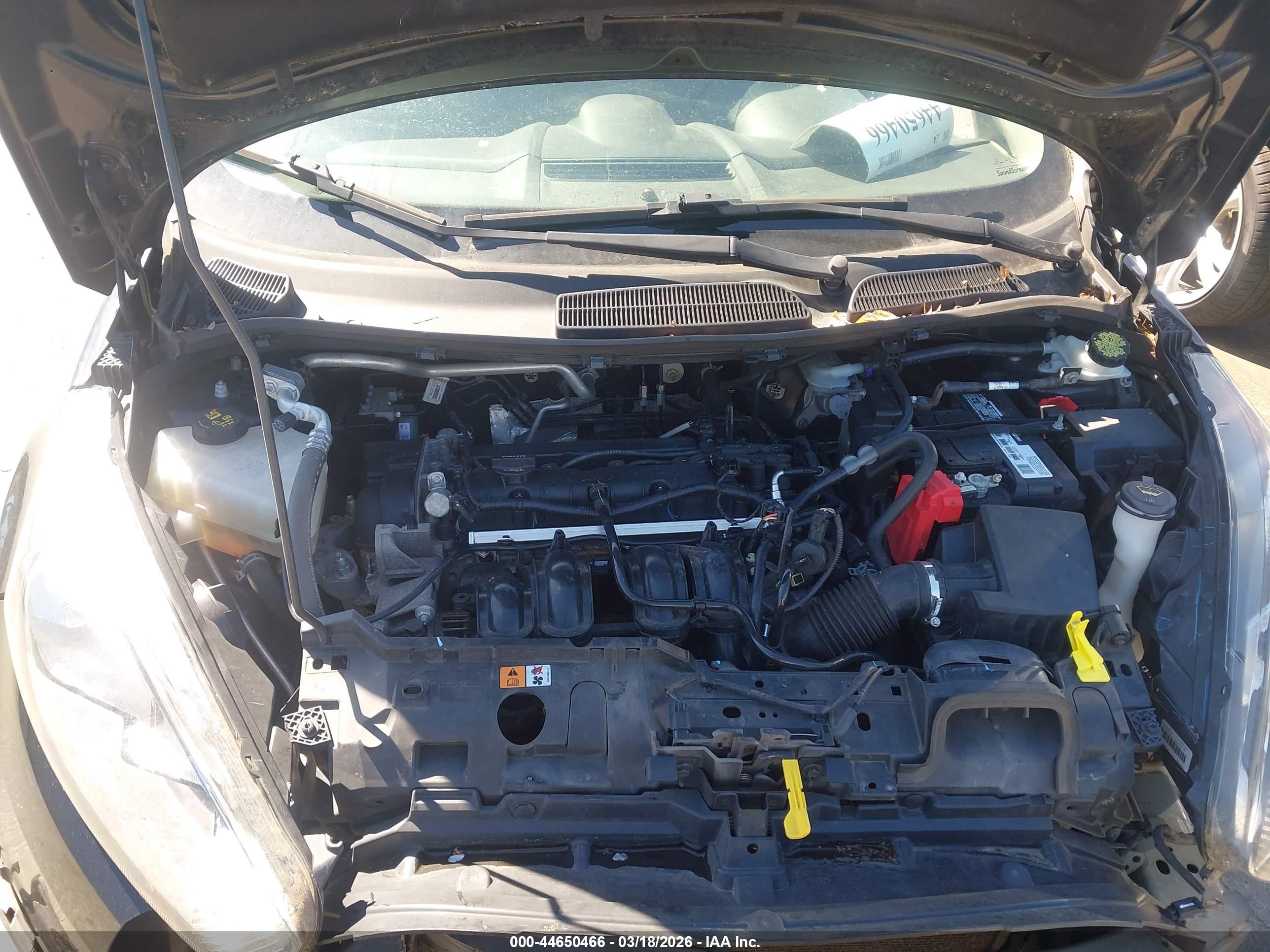 FORD FIESTA image 10