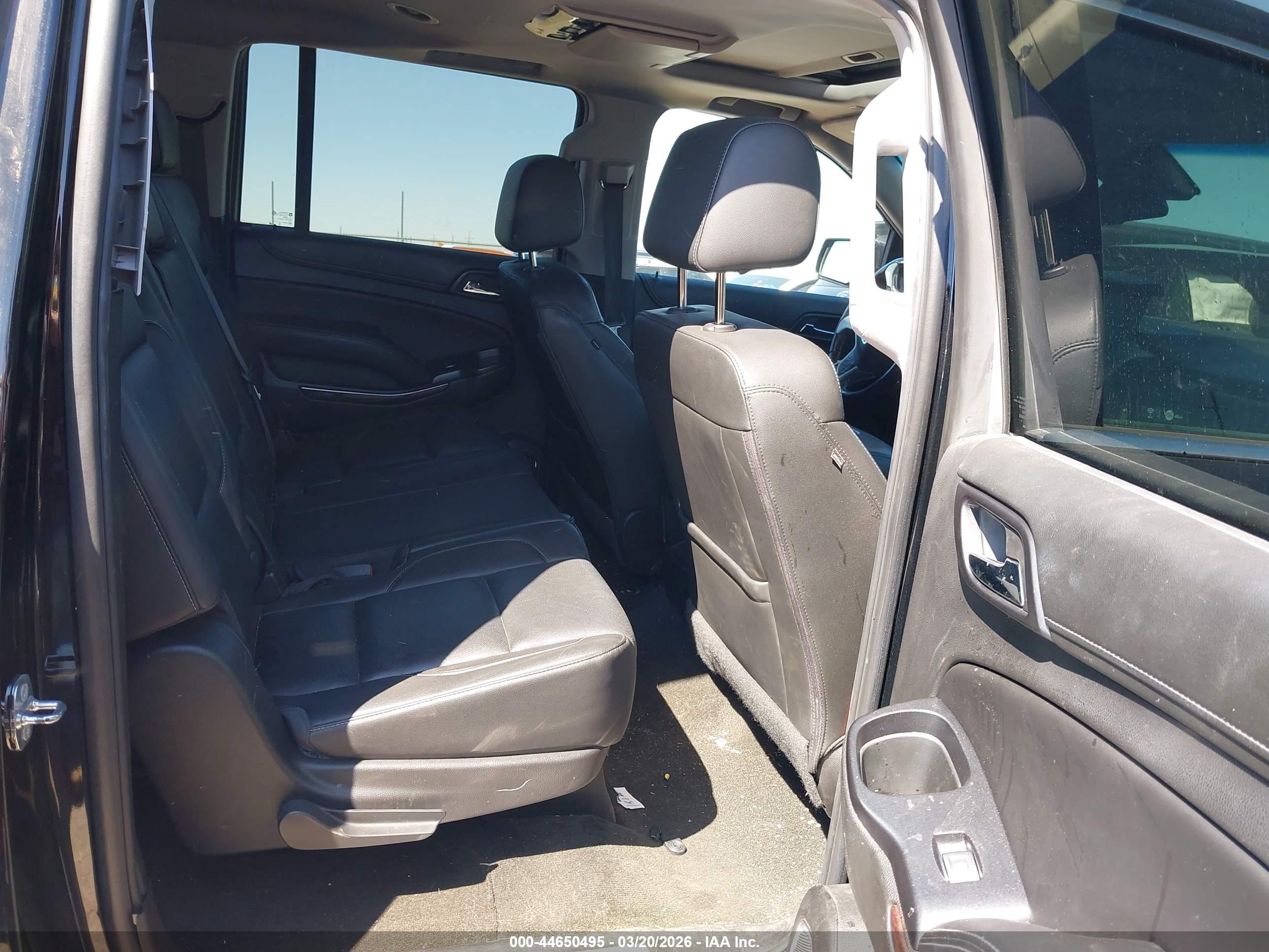 GMC YUKON image 8