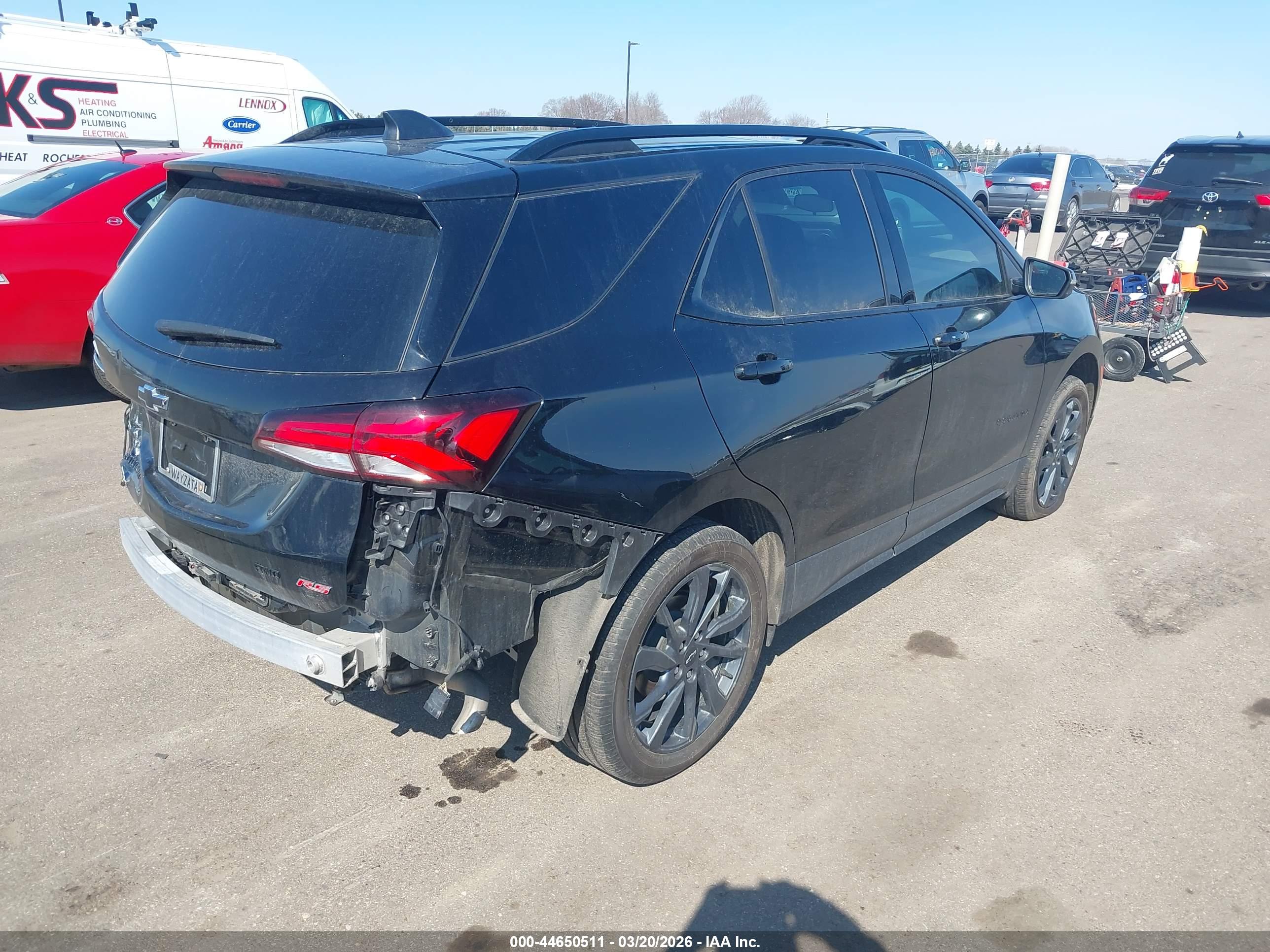 CHEVROLET EQUINOX image 4