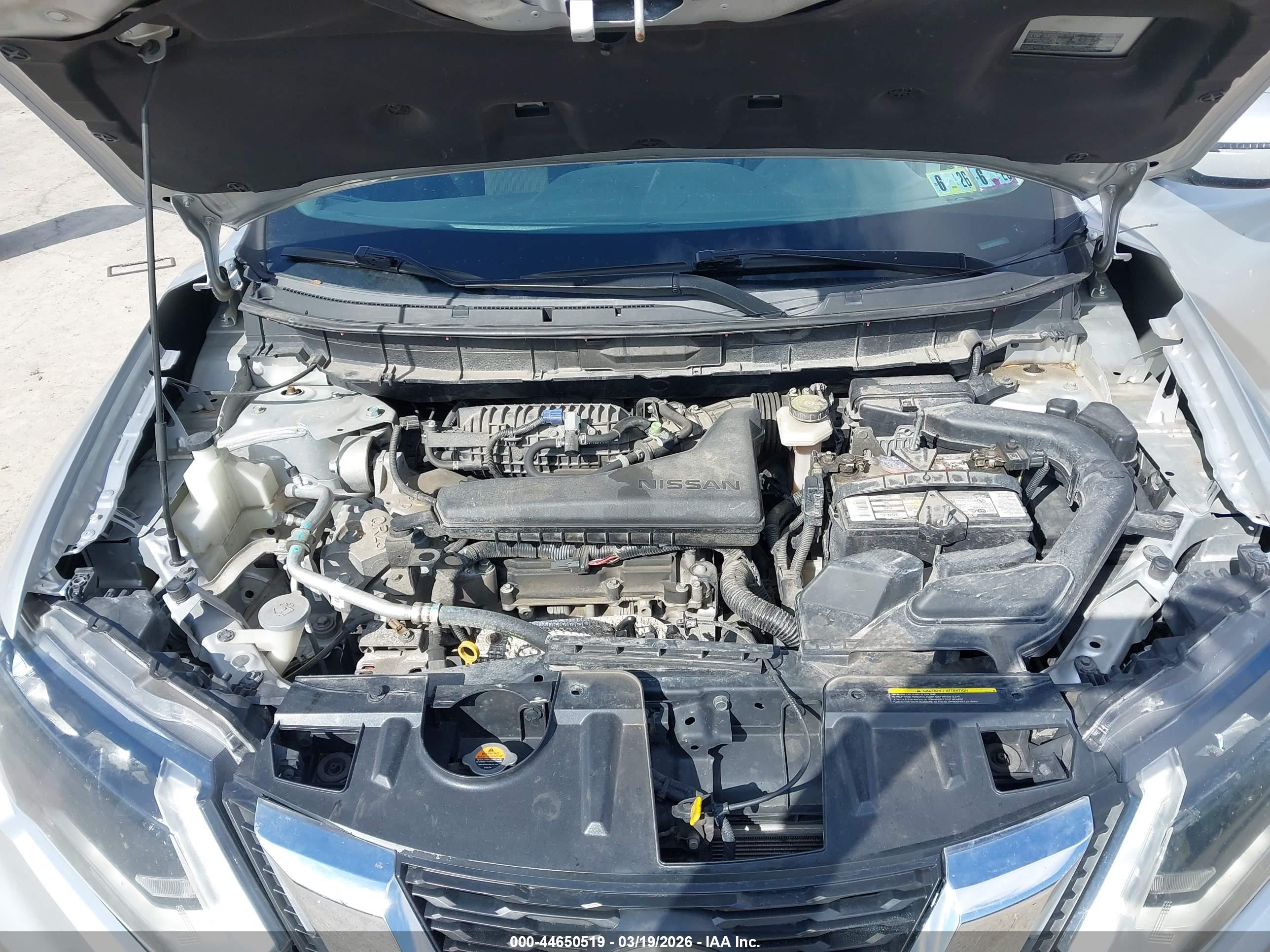 NISSAN ROGUE image 10