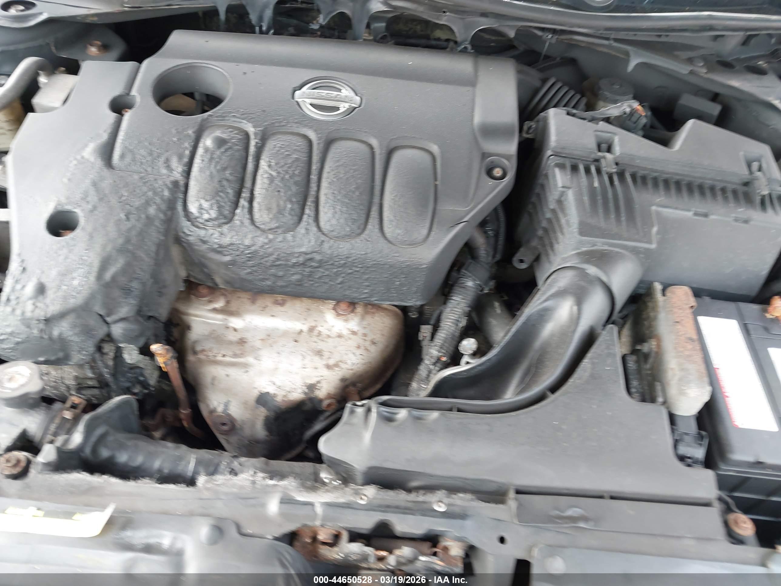 NISSAN ALTIMA image 10