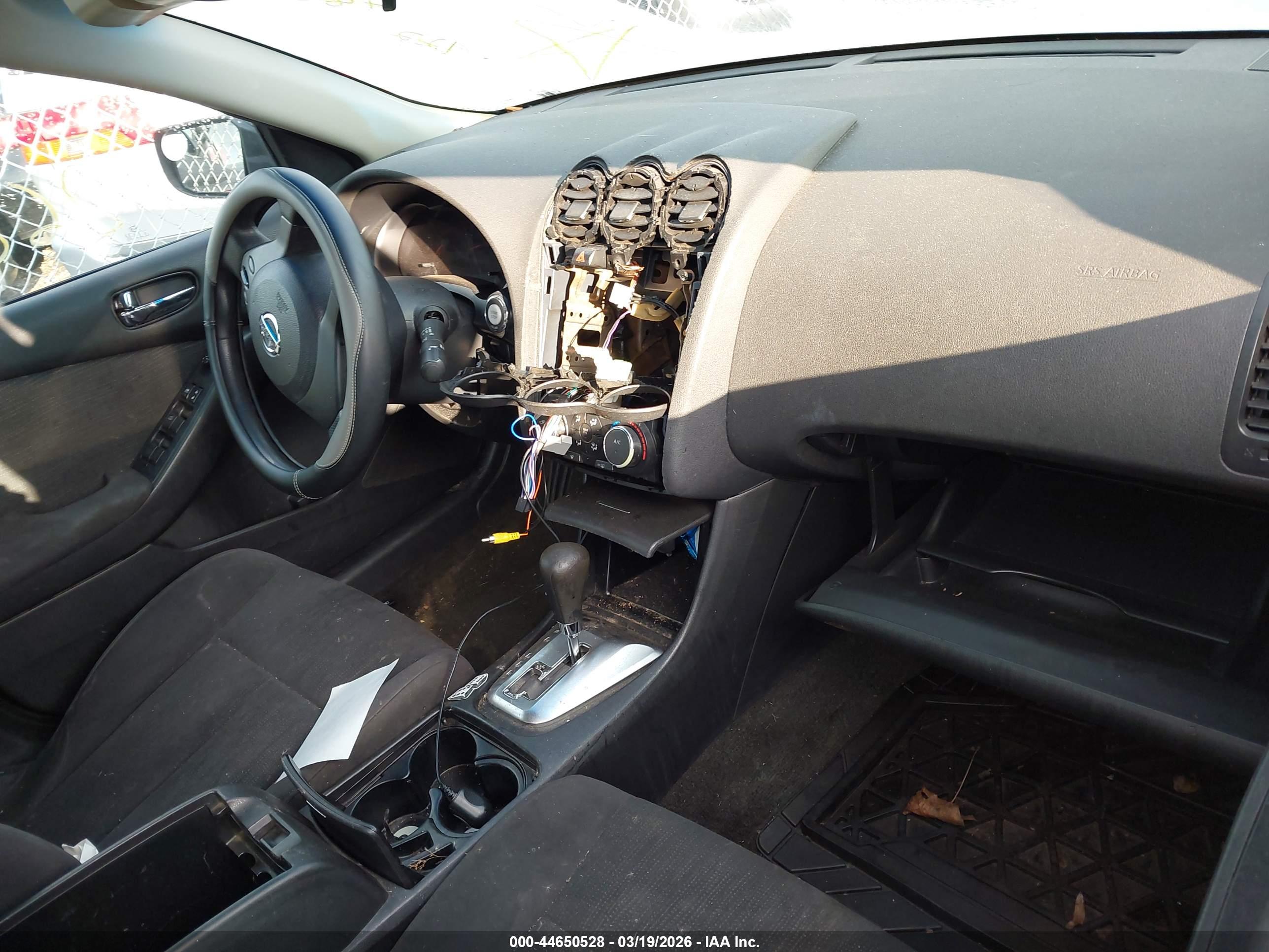 NISSAN ALTIMA image 5