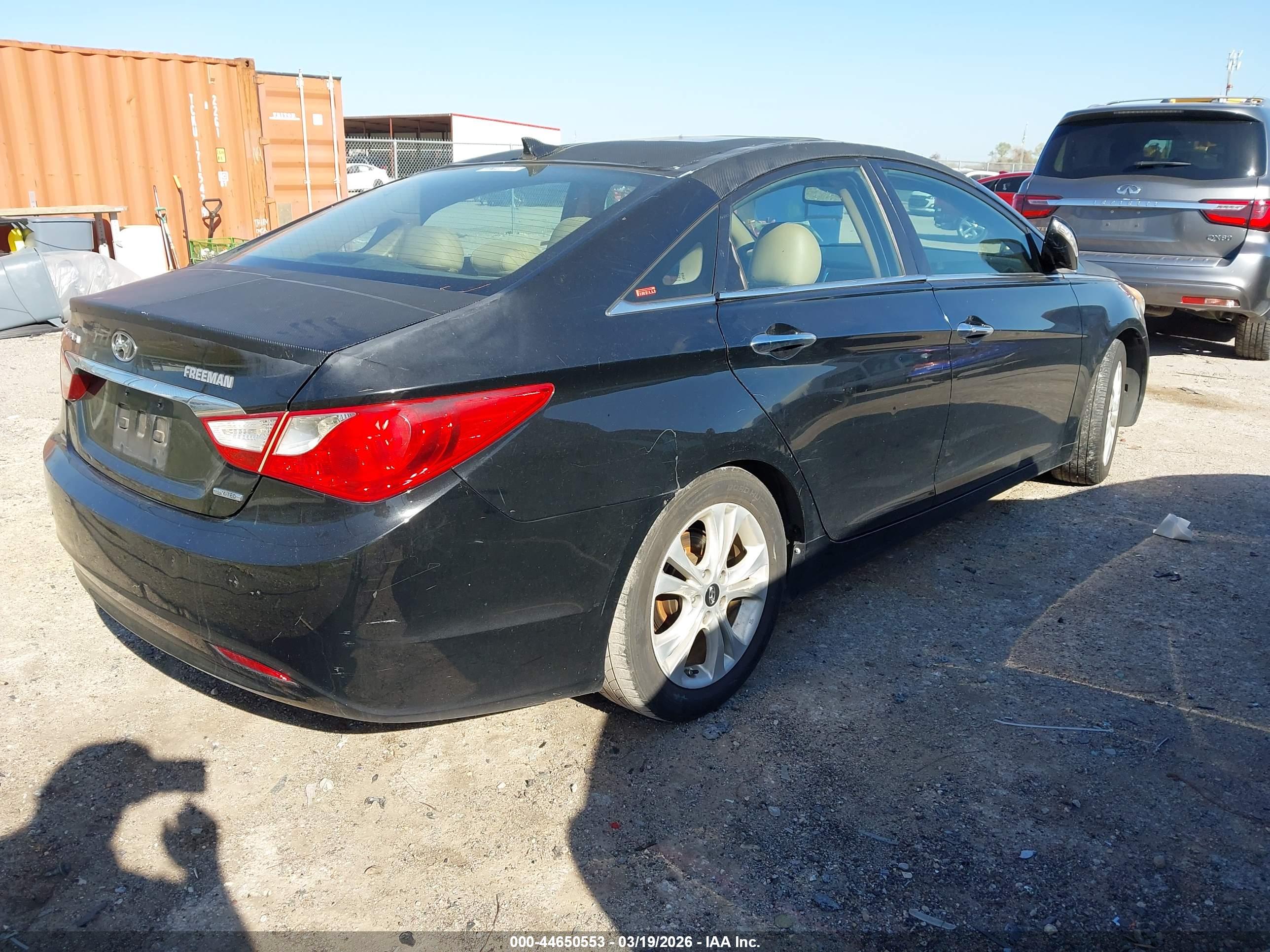 HYUNDAI SONATA image 4