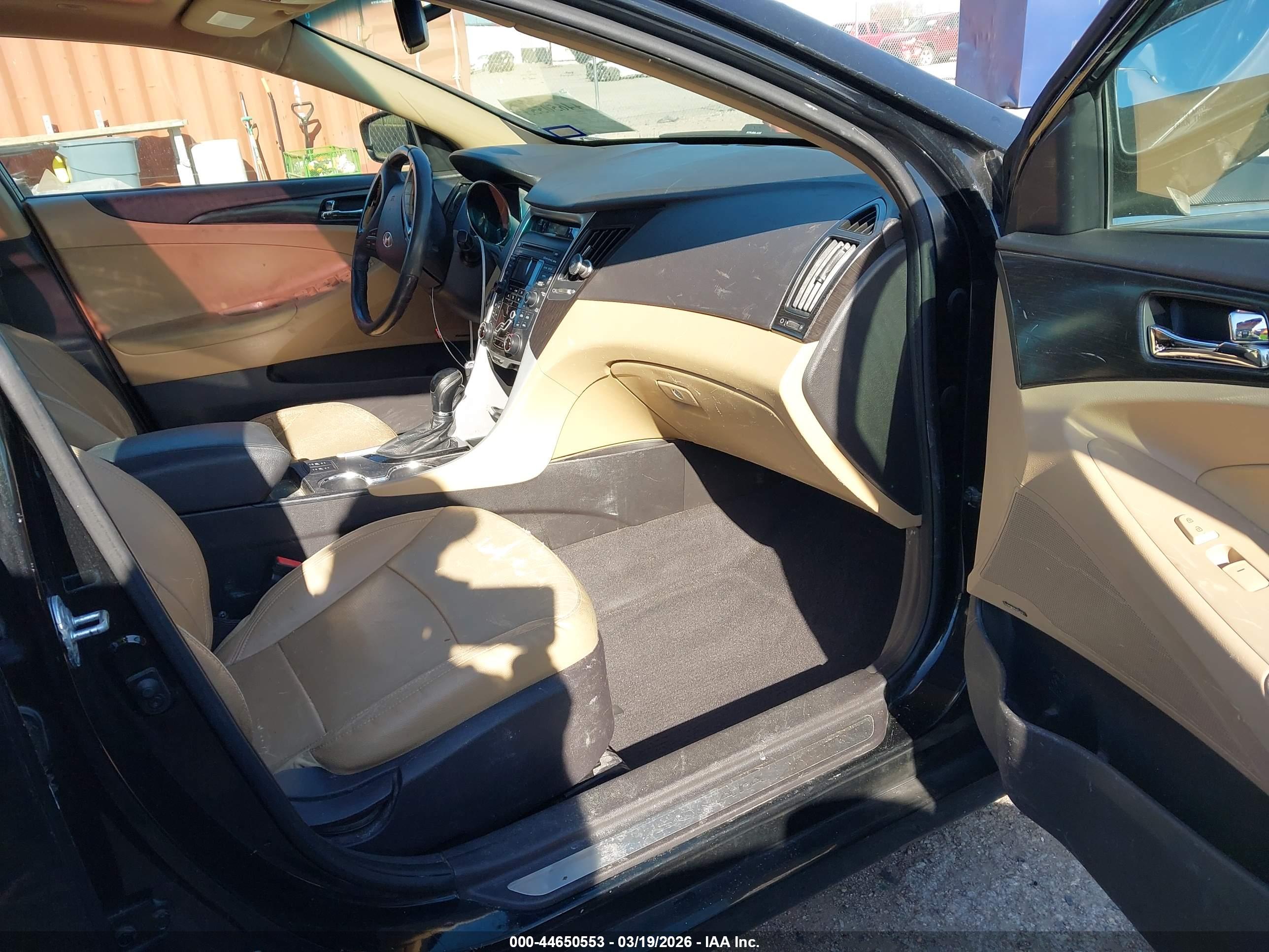 HYUNDAI SONATA image 5