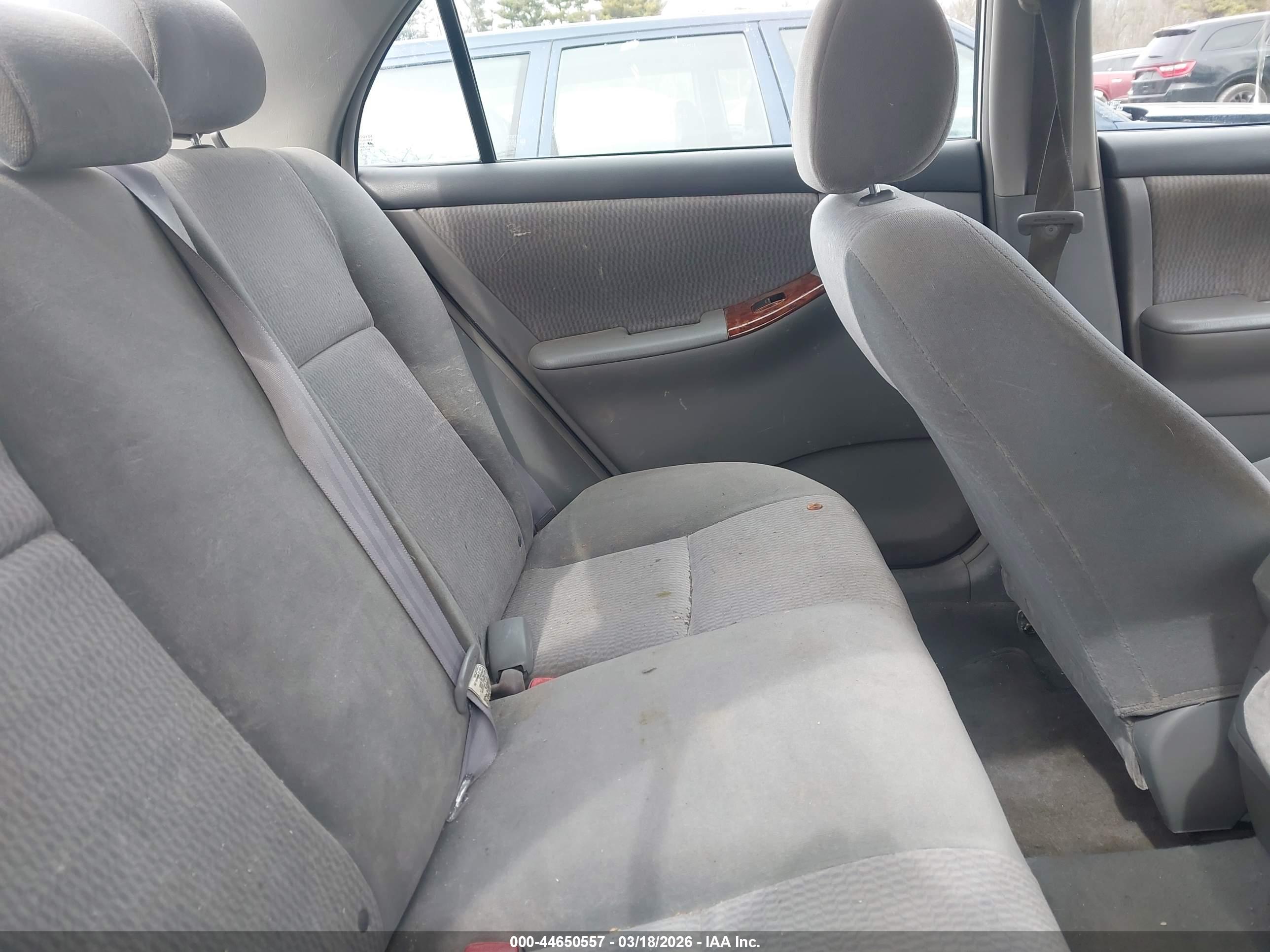 TOYOTA COROLLA image 8