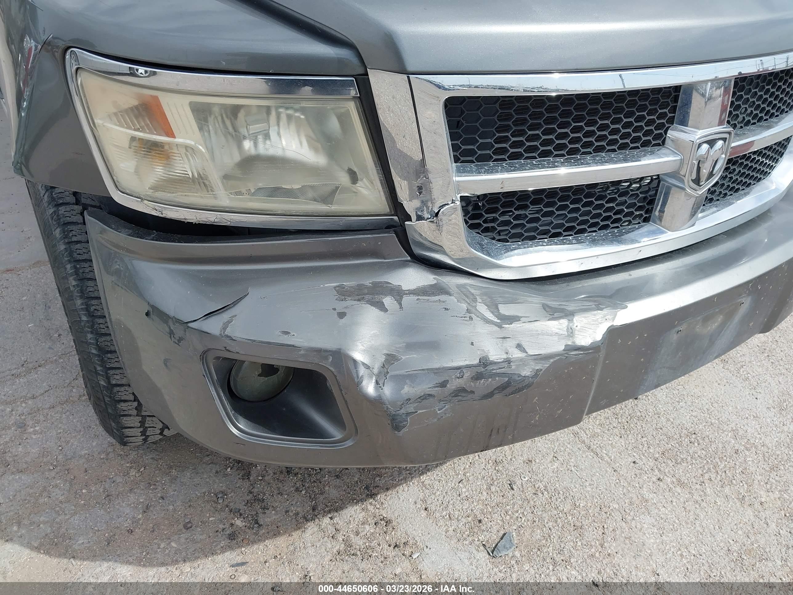 DODGE DAKOTA image 6