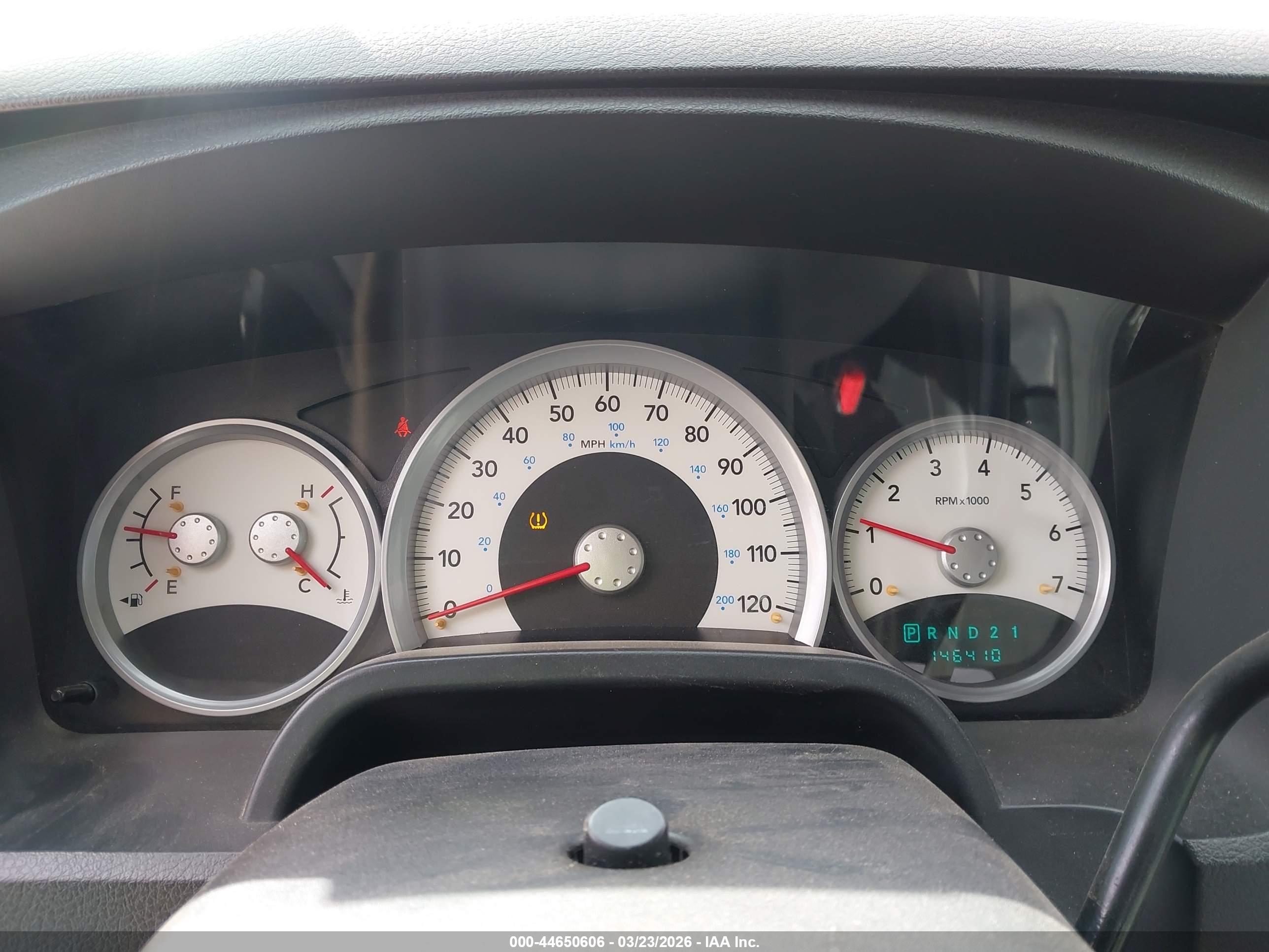 DODGE DAKOTA image 7