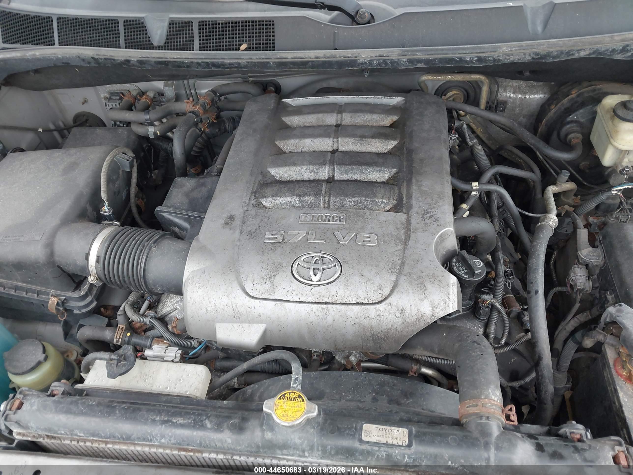 TOYOTA SEQUOIA image 10