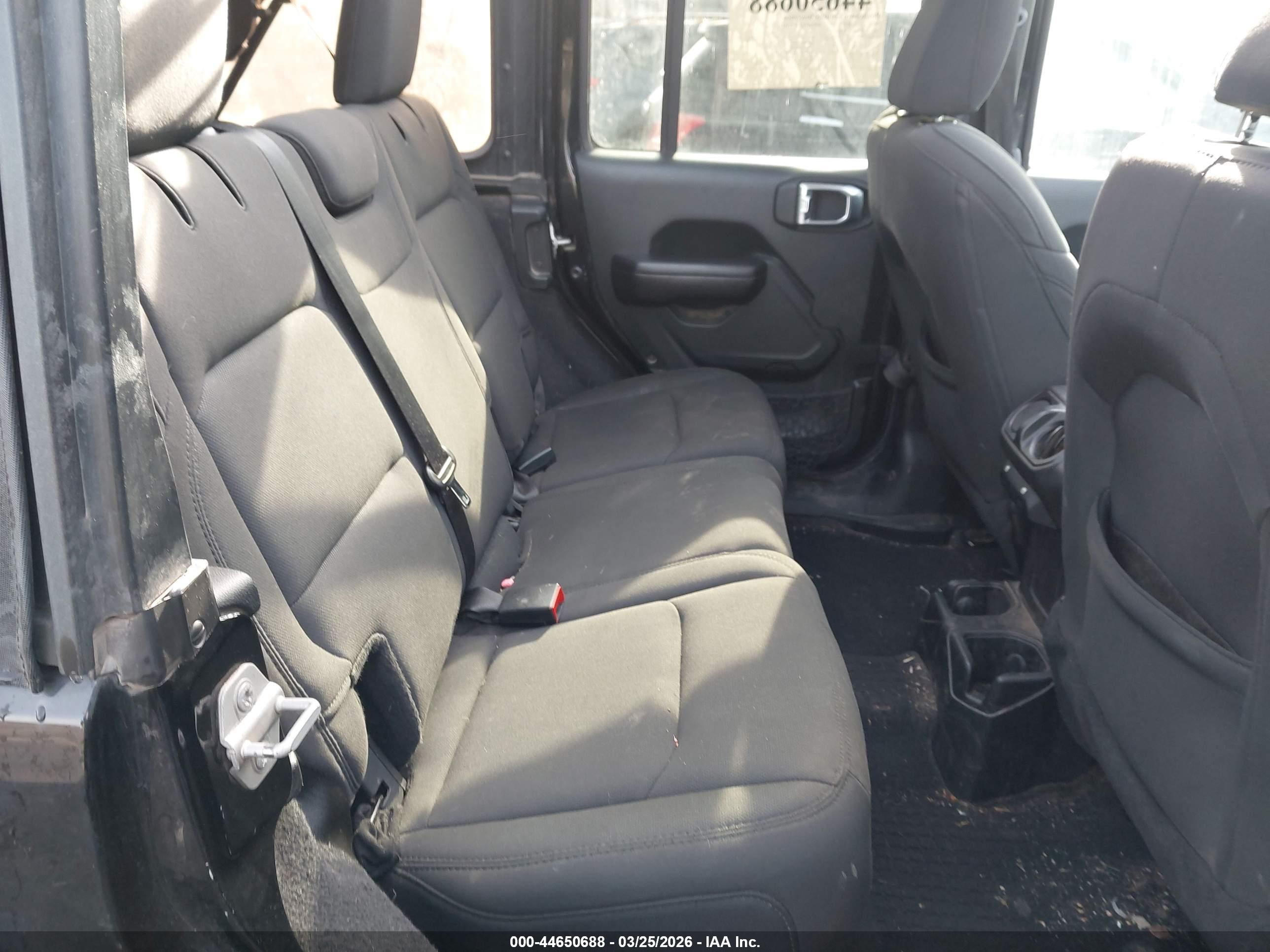 JEEP WRANGLER image 8